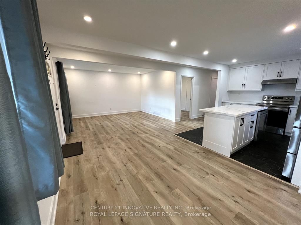 Unit 1 - 127 Treeview Drive, Etobicoke 5