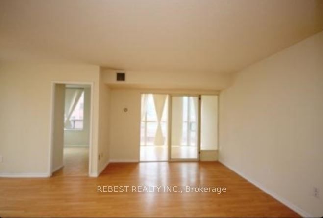 Unit 504 - 265 Enfield Place, Mississauga 4