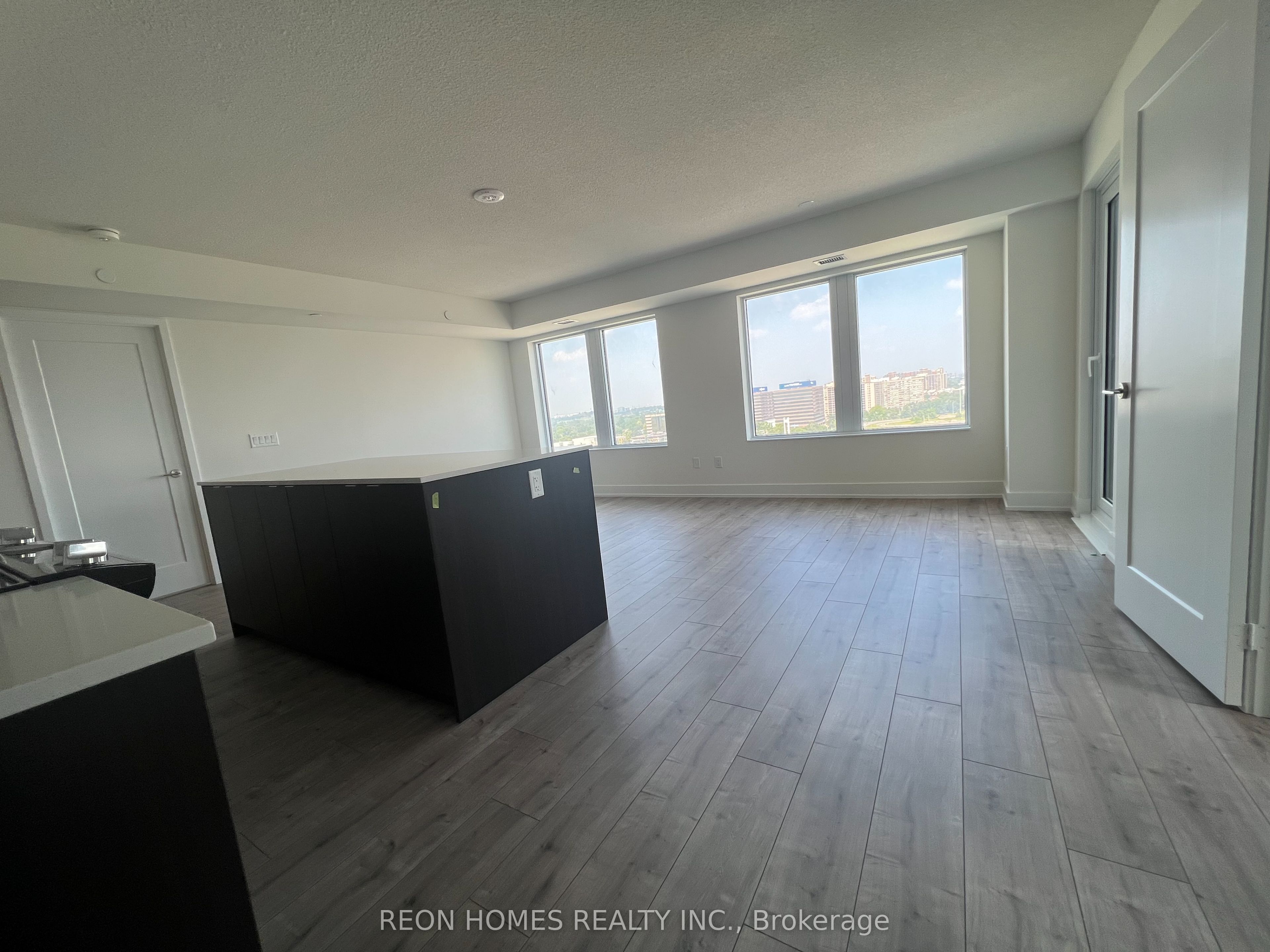 Unit 1506 - 10 Eva Road, Etobicoke 4