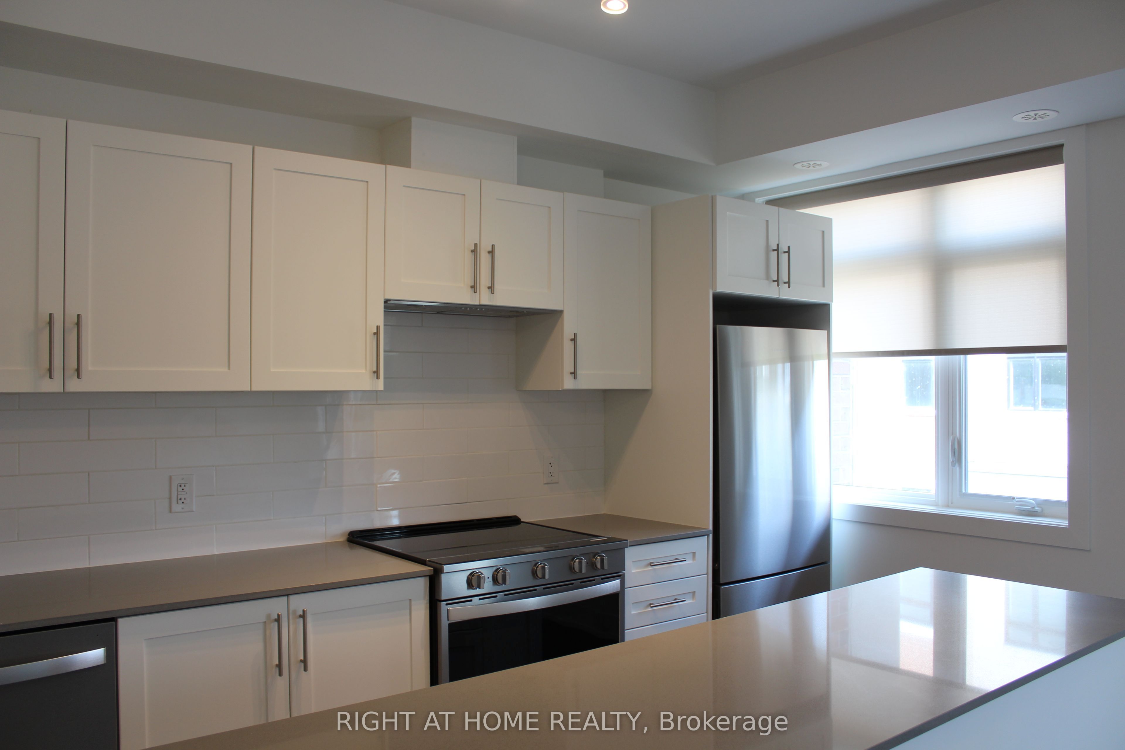 Unit 249 - 1075 Douglas Mccurdy Common, Mississauga 5