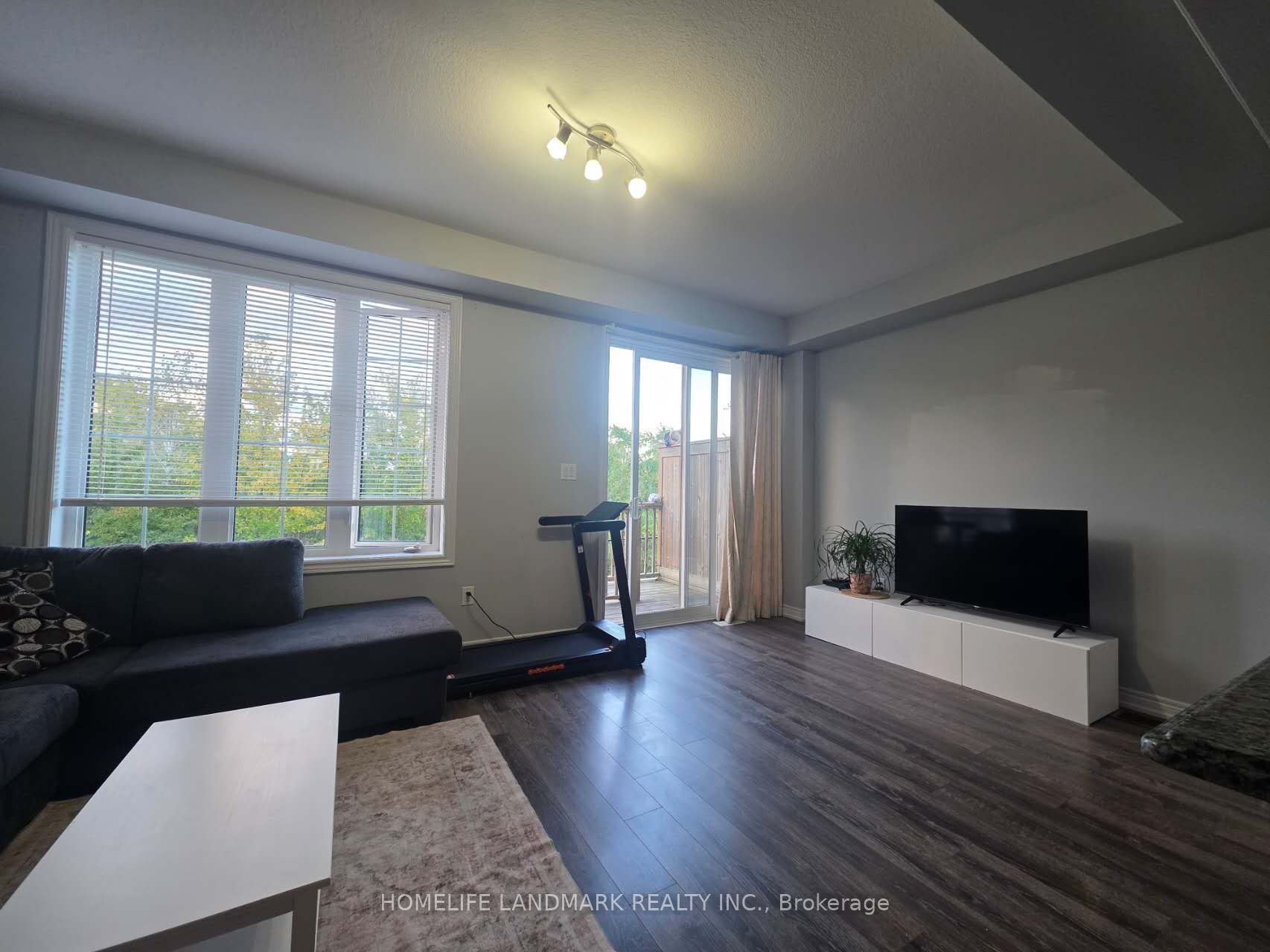 3161 William Coltson Avenue, Oakville 4