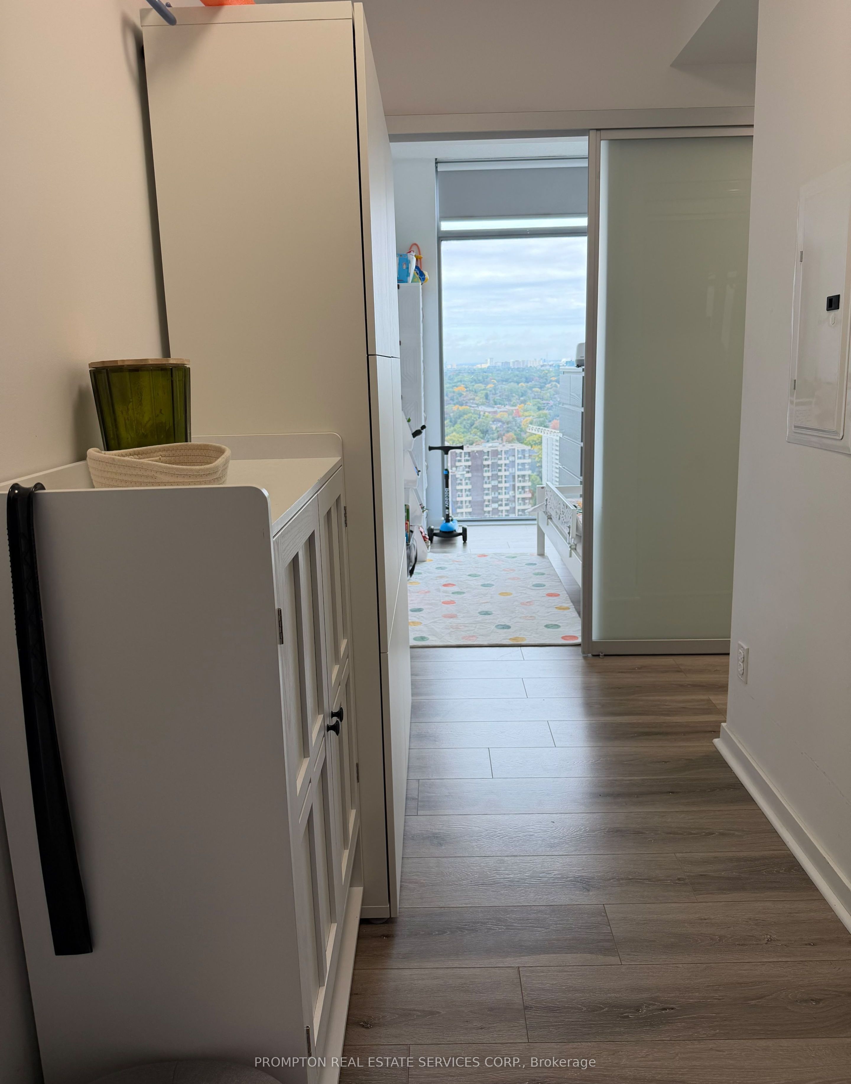 Unit 3011 - 105 The Queensway, Toronto 4