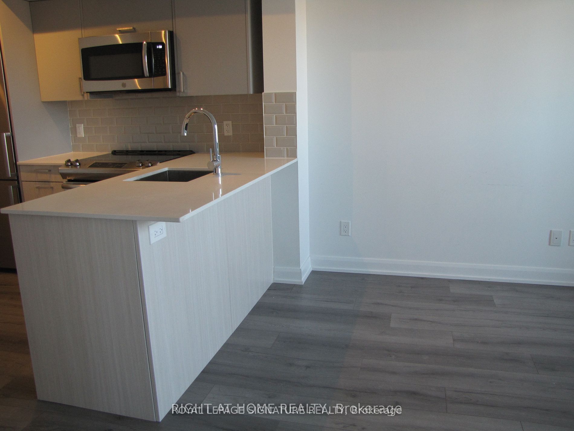 Unit 212 - 385 Osler Street, Toronto 5