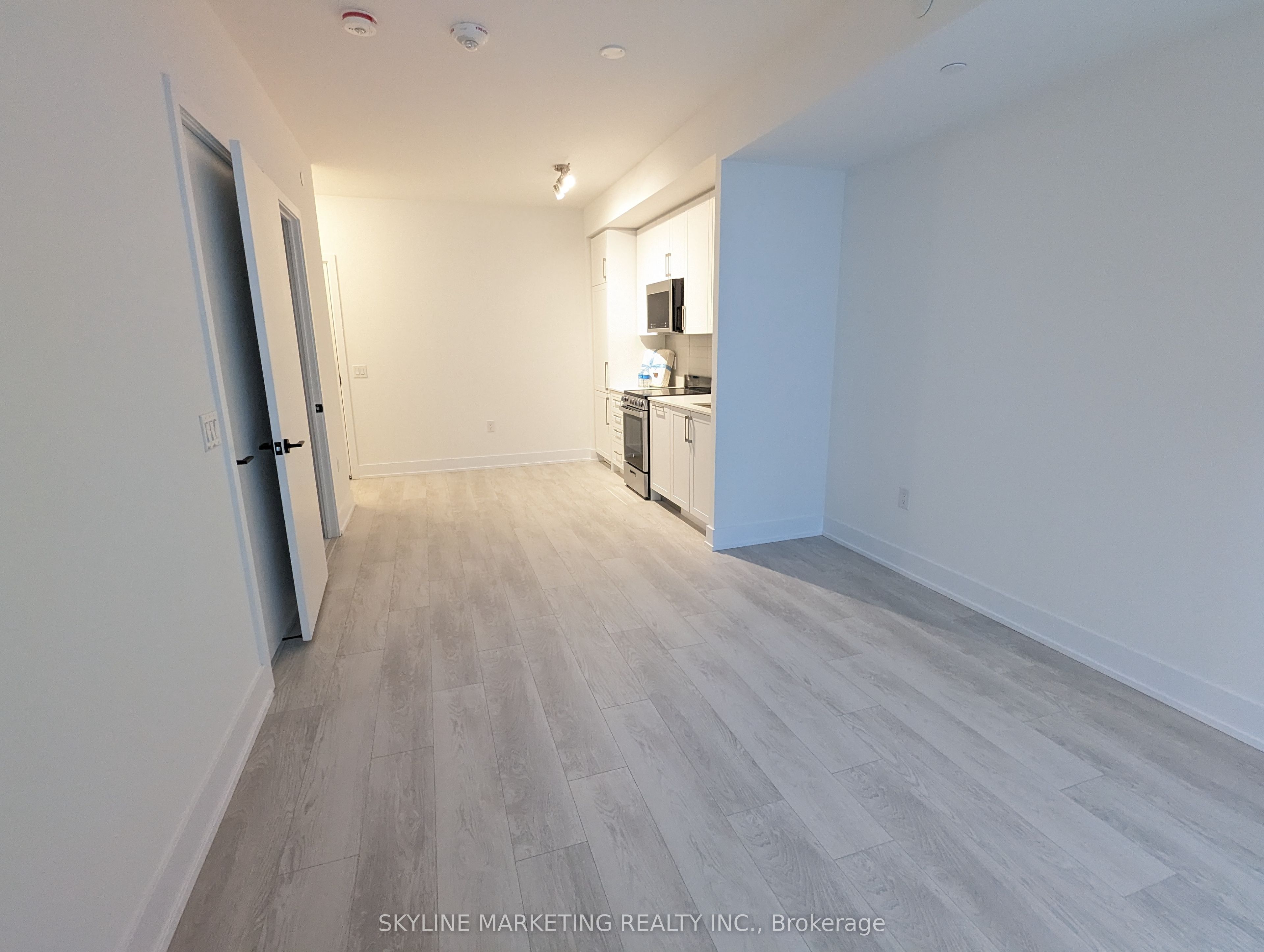 Unit 327 - 2450 Old Bronte Road, Oakville 2