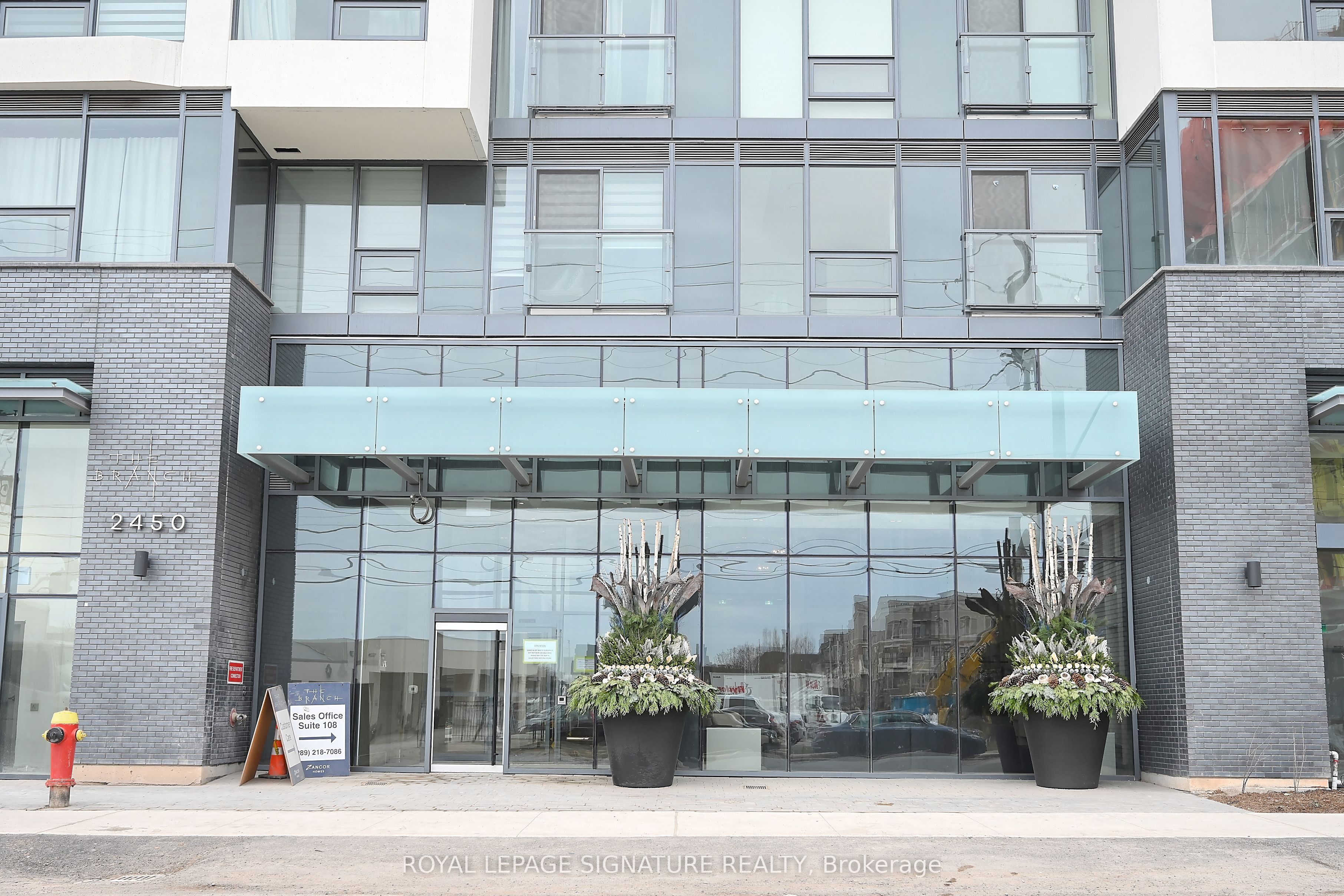 Unit 333 - 2450 Old Bronte Road, Oakville 2