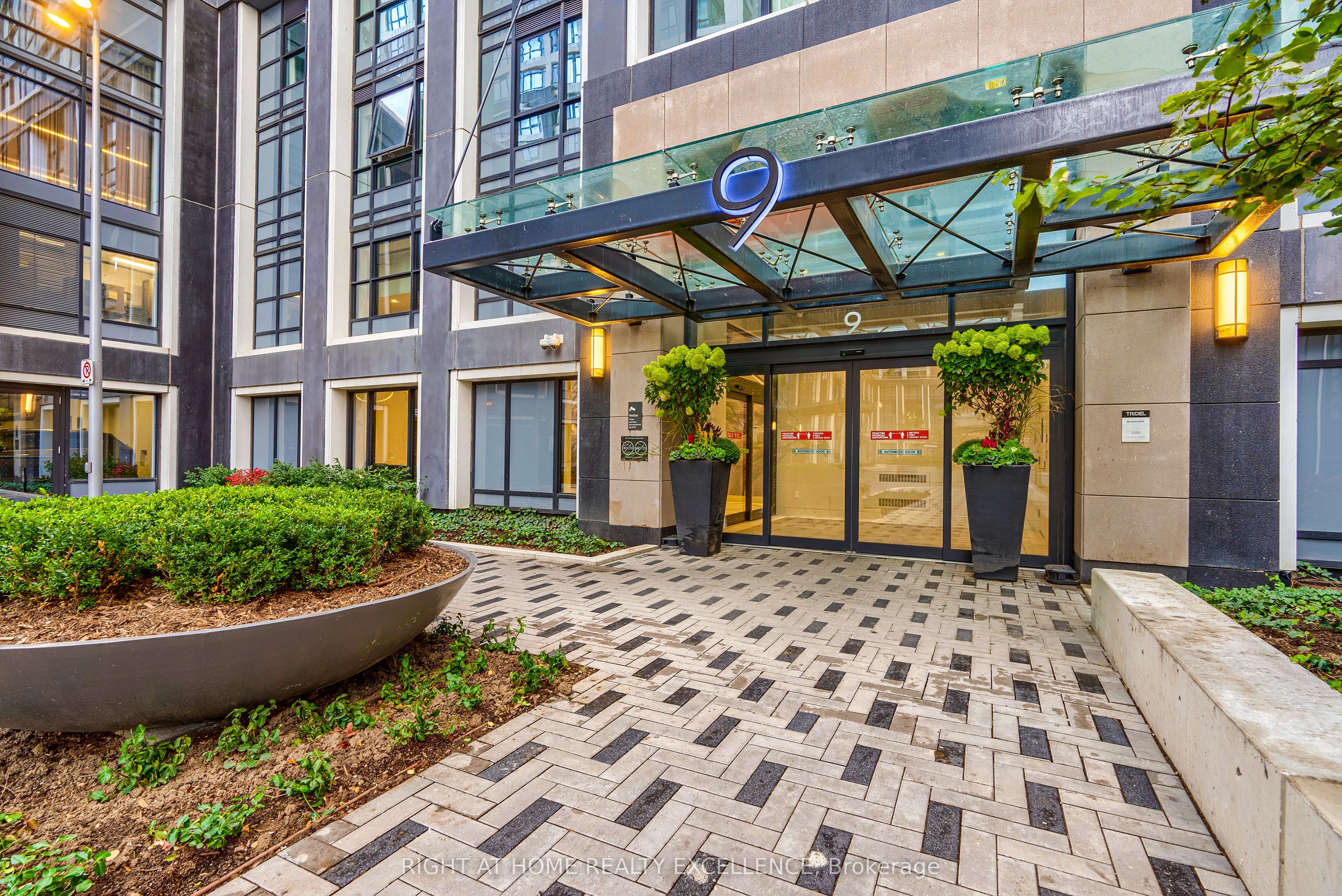 Unit 2420 - 9 Mabelle Avenue, Etobicoke 2