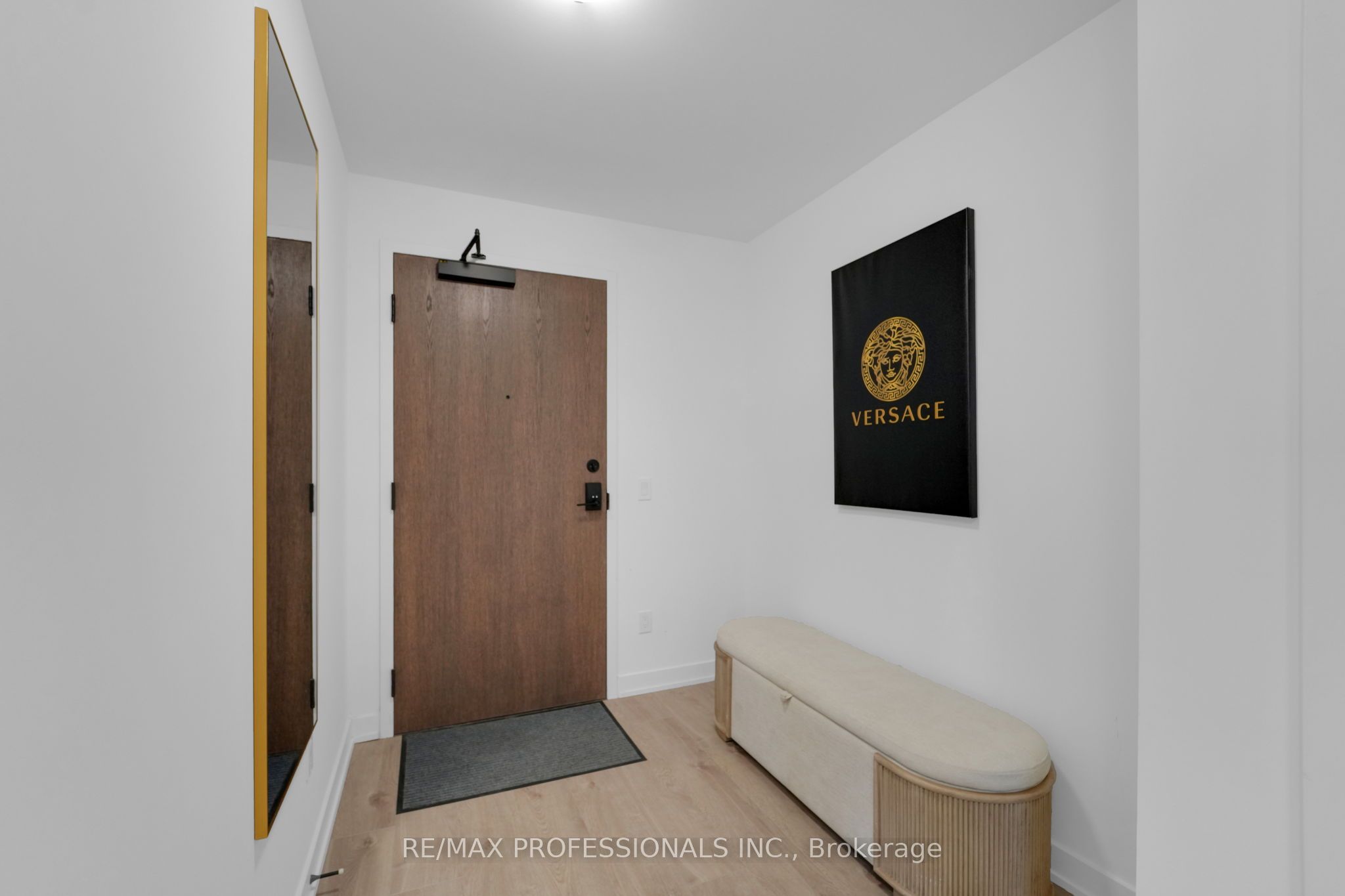 Unit 1402 - 1035 Southdown Road, Mississauga 4