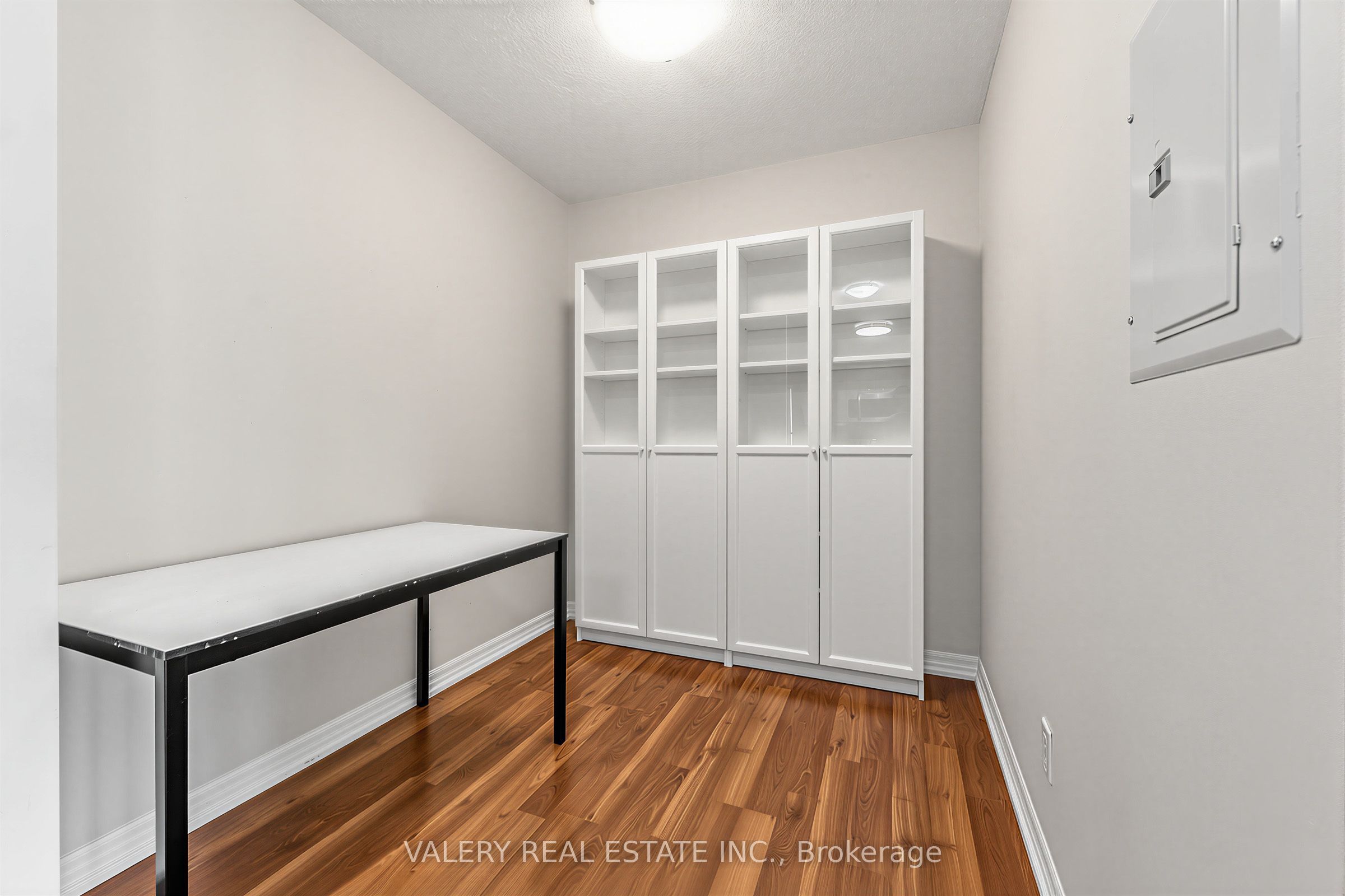 Unit 214 - 1403 Royal York Road, Etobicoke 3