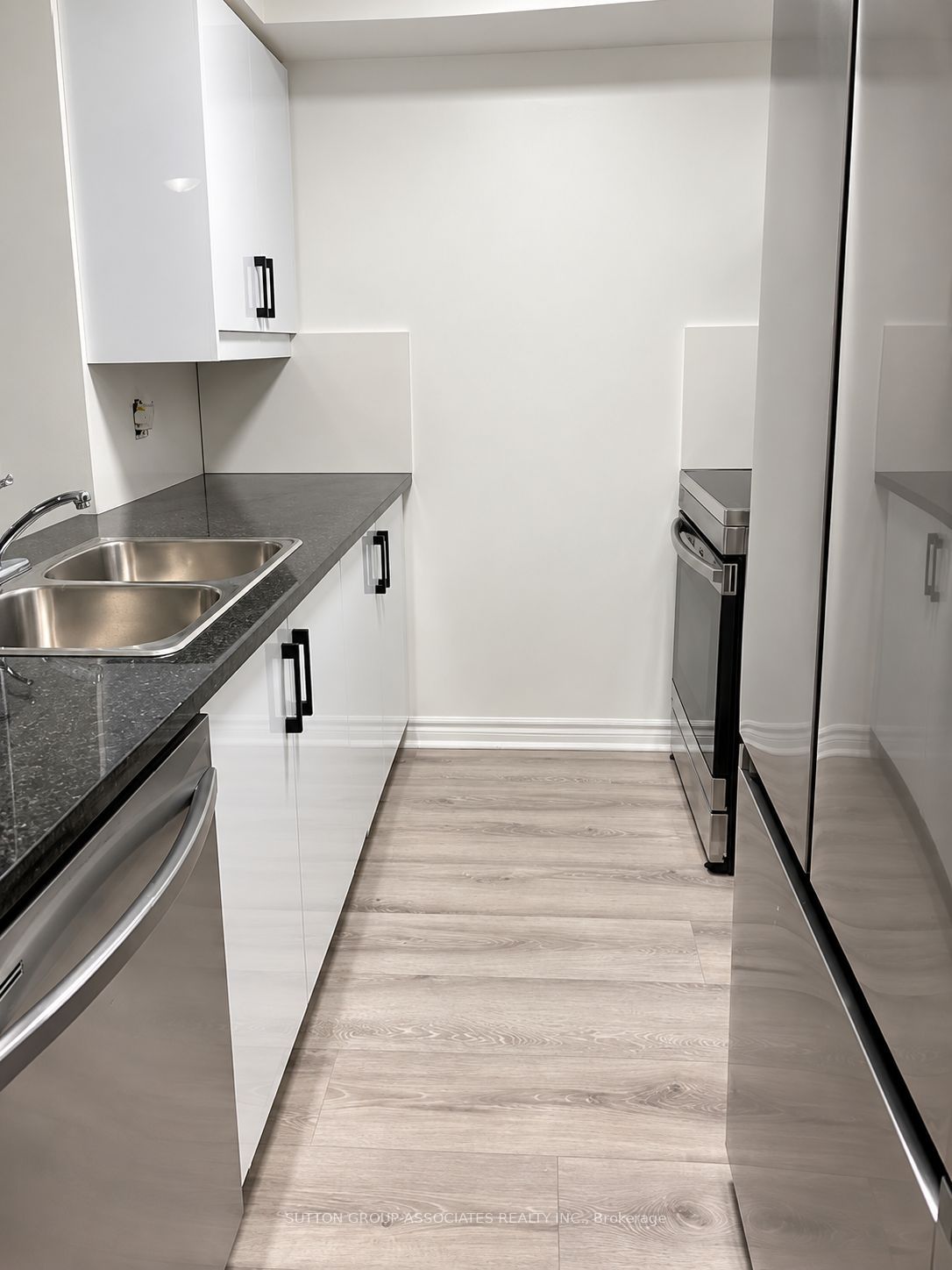 Unit 1406 - 70 High Park Avenue, Toronto 3