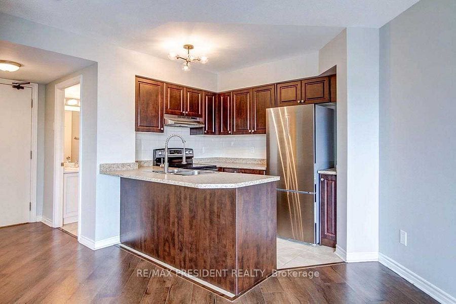 Unit 408 - 220 Forum Drive, Mississauga 2