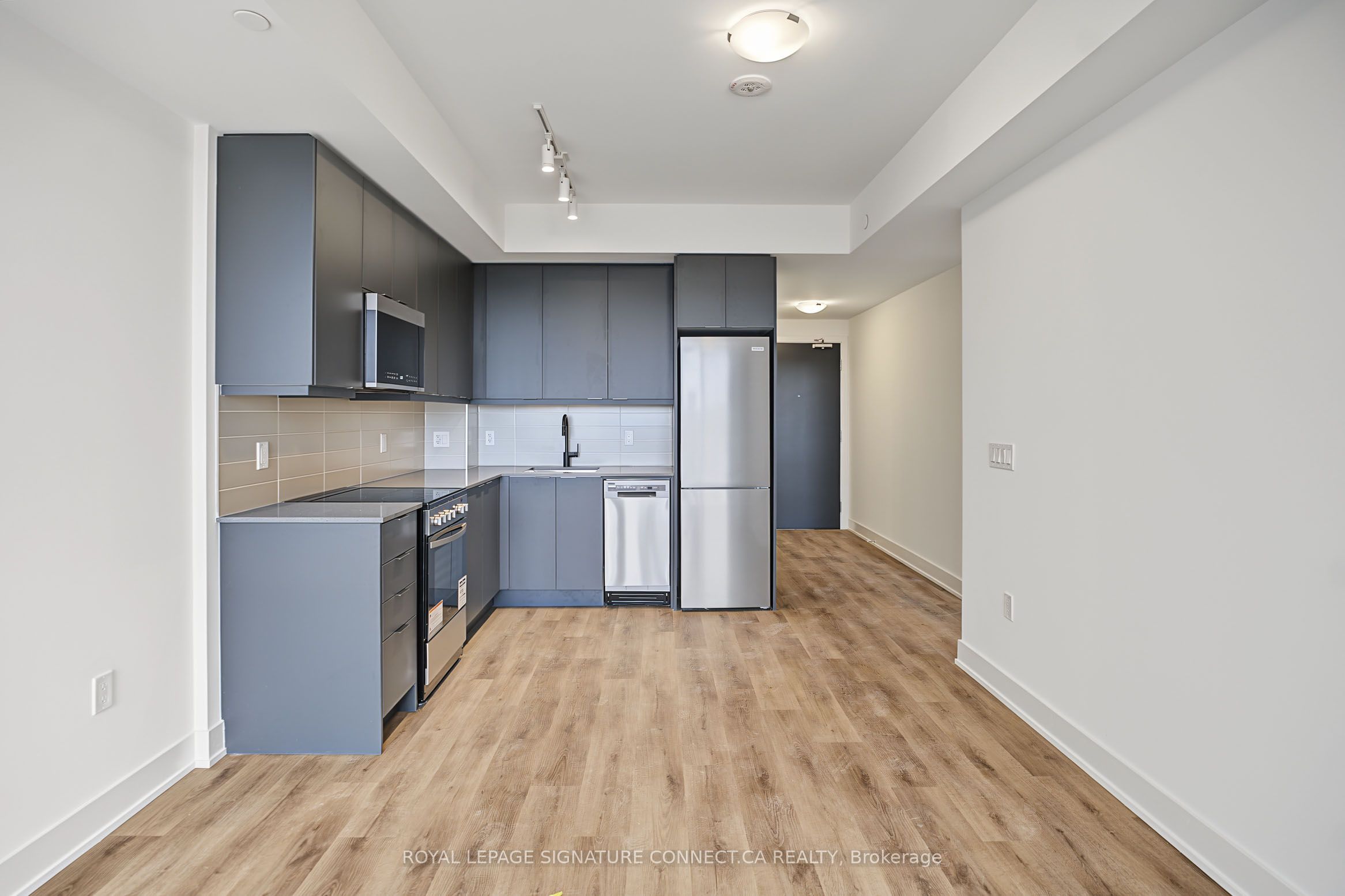 Unit 1007 - 125 Nipissing Road, Milton 3