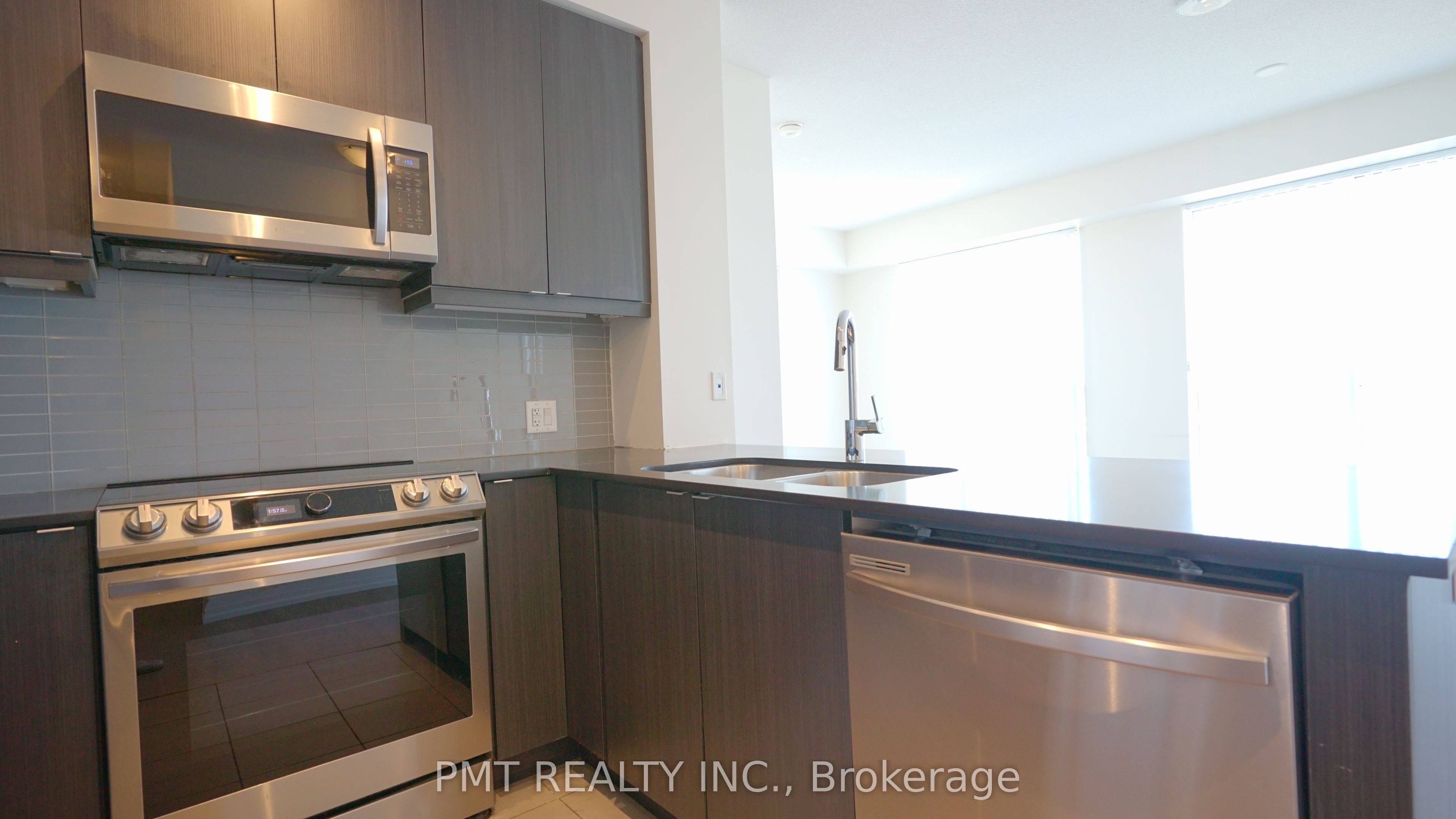 Unit 1402 - 50 Thomas Riley Road, Etobicoke 5