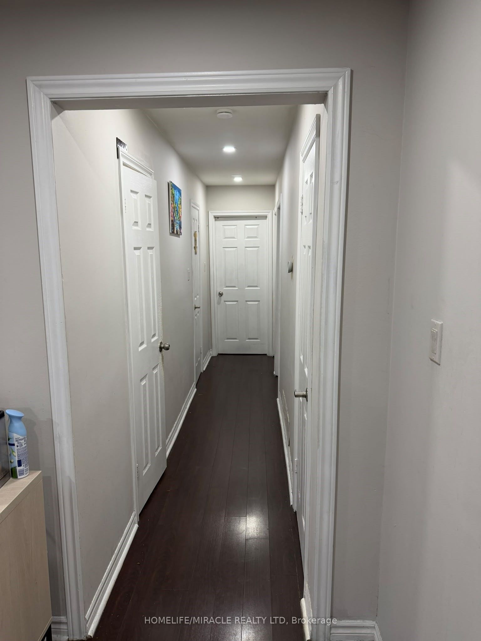 25 Four Leaf Drive, Etobicoke 5