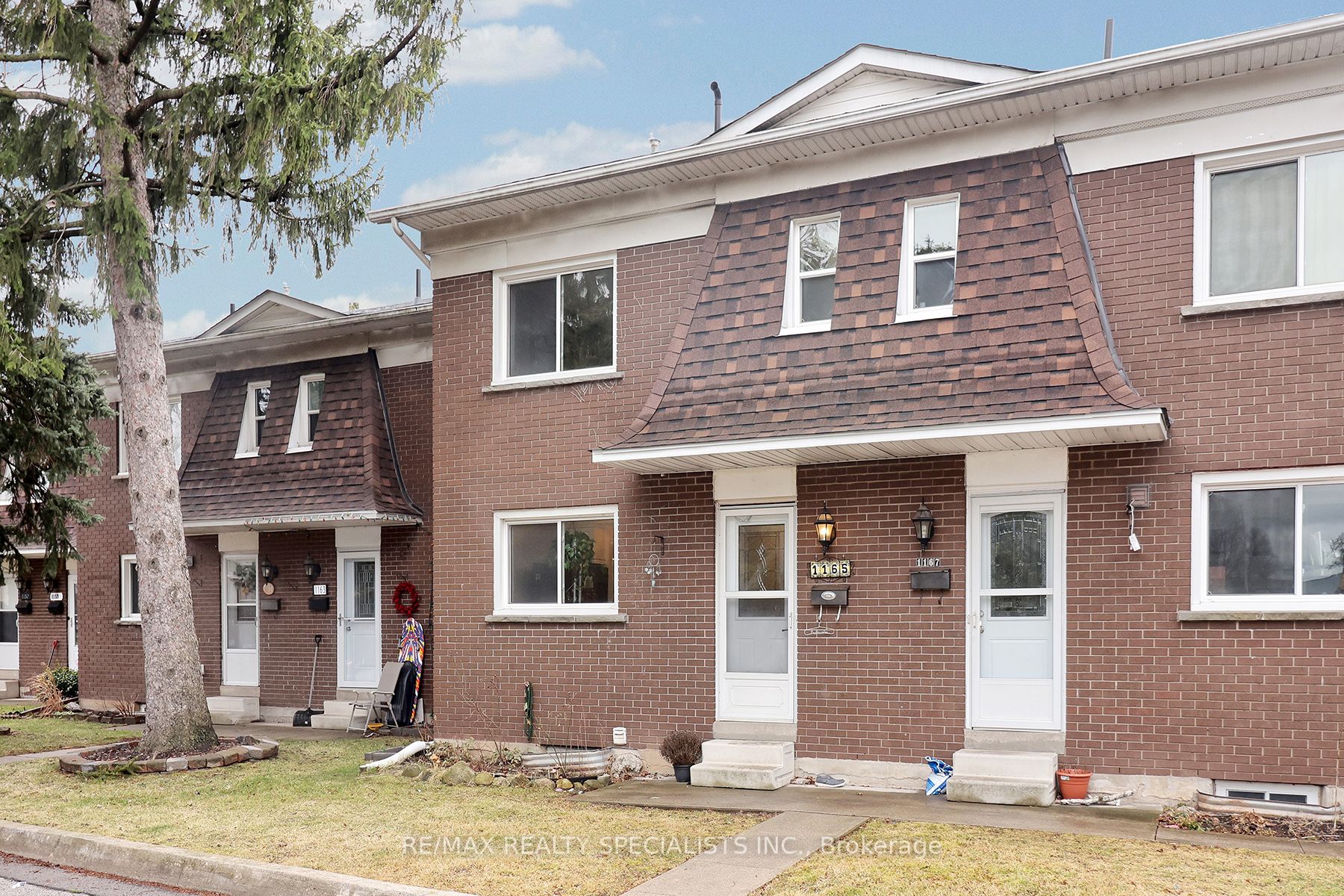 5 1165 Nottingham Ave, Burlington, Ontario L7P2R5 Sold History