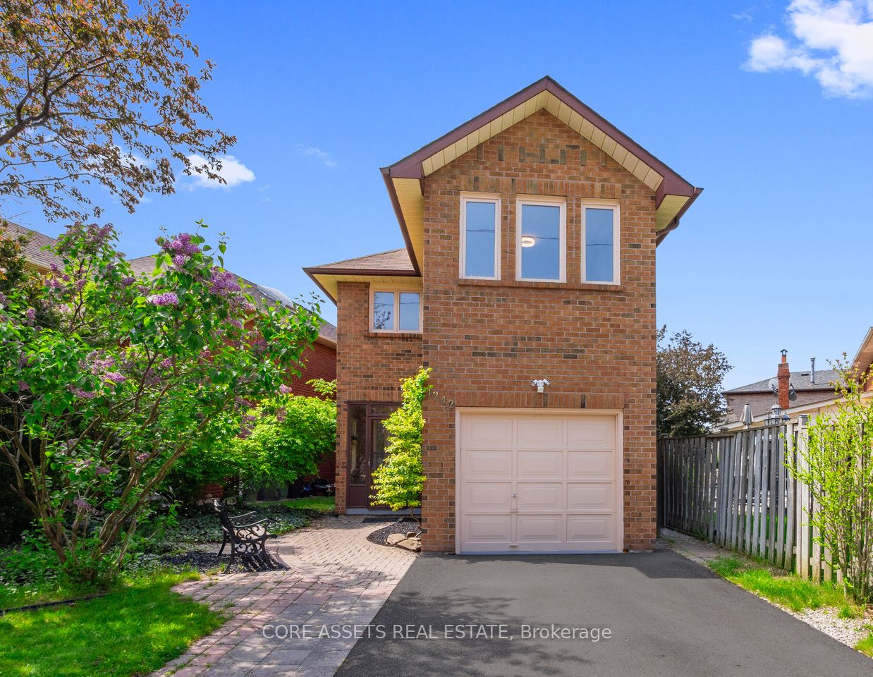 4242 Perivale Rd, Mississauga, Ontario L5C3Y5 Sold History HouseSigma