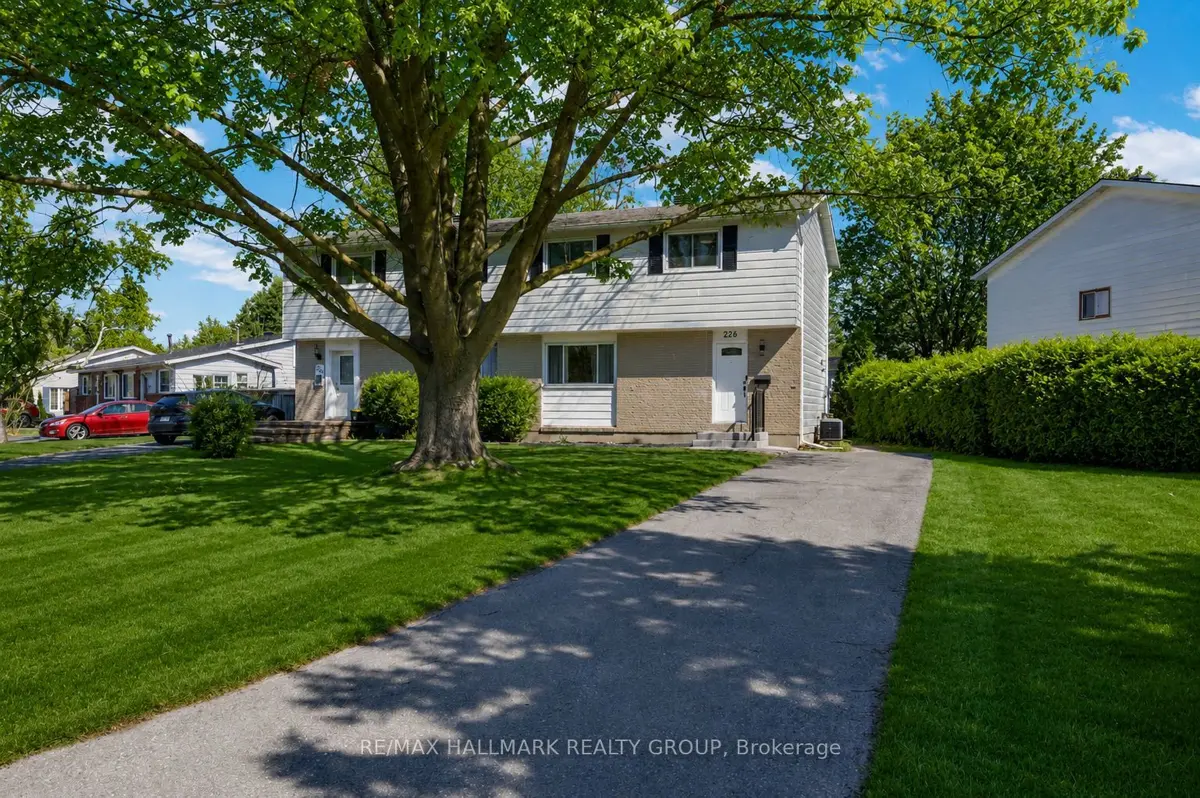 226 Old Colony Road, Kanata, Ontario For Sale | HouseSigma