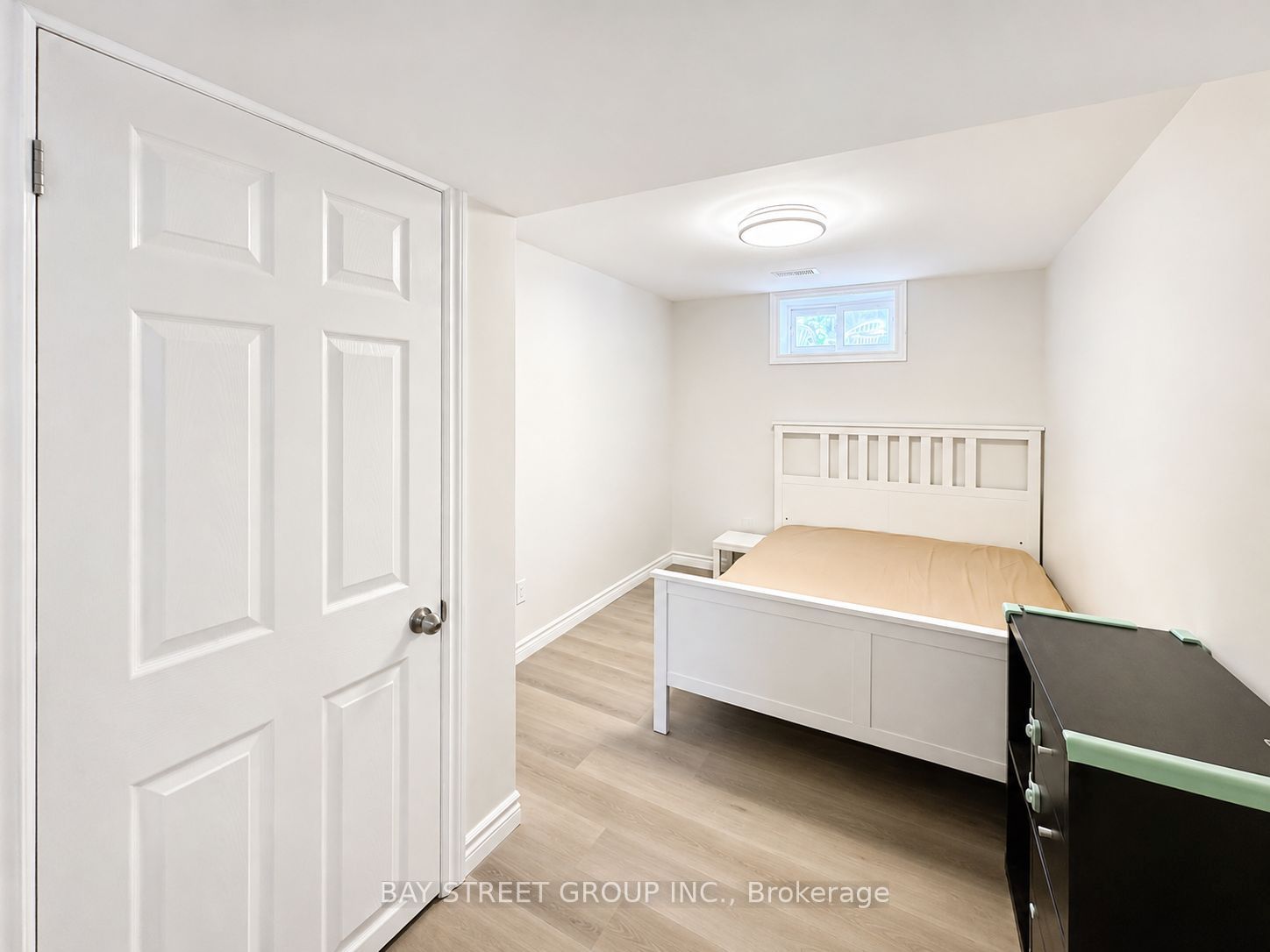 Unit Bsmt - 808 Tenth Avenue, Hamilton 4