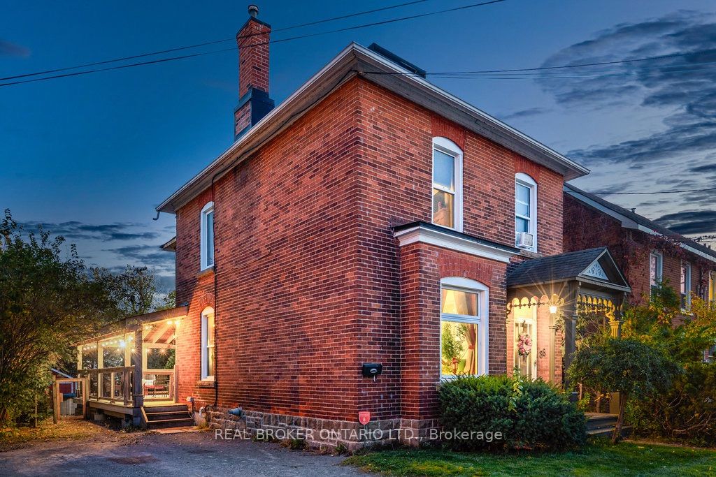 88 Moore Street, Carleton Place 3