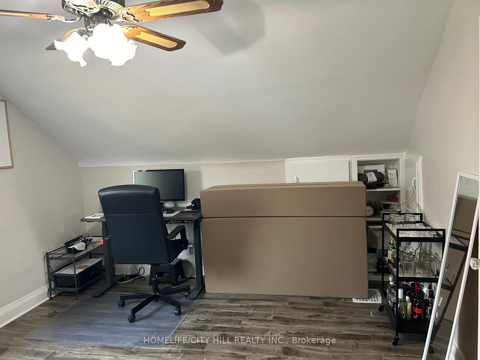 Unit 2nd FLR - 71 Pleasant Avenue, St. Catharines 5