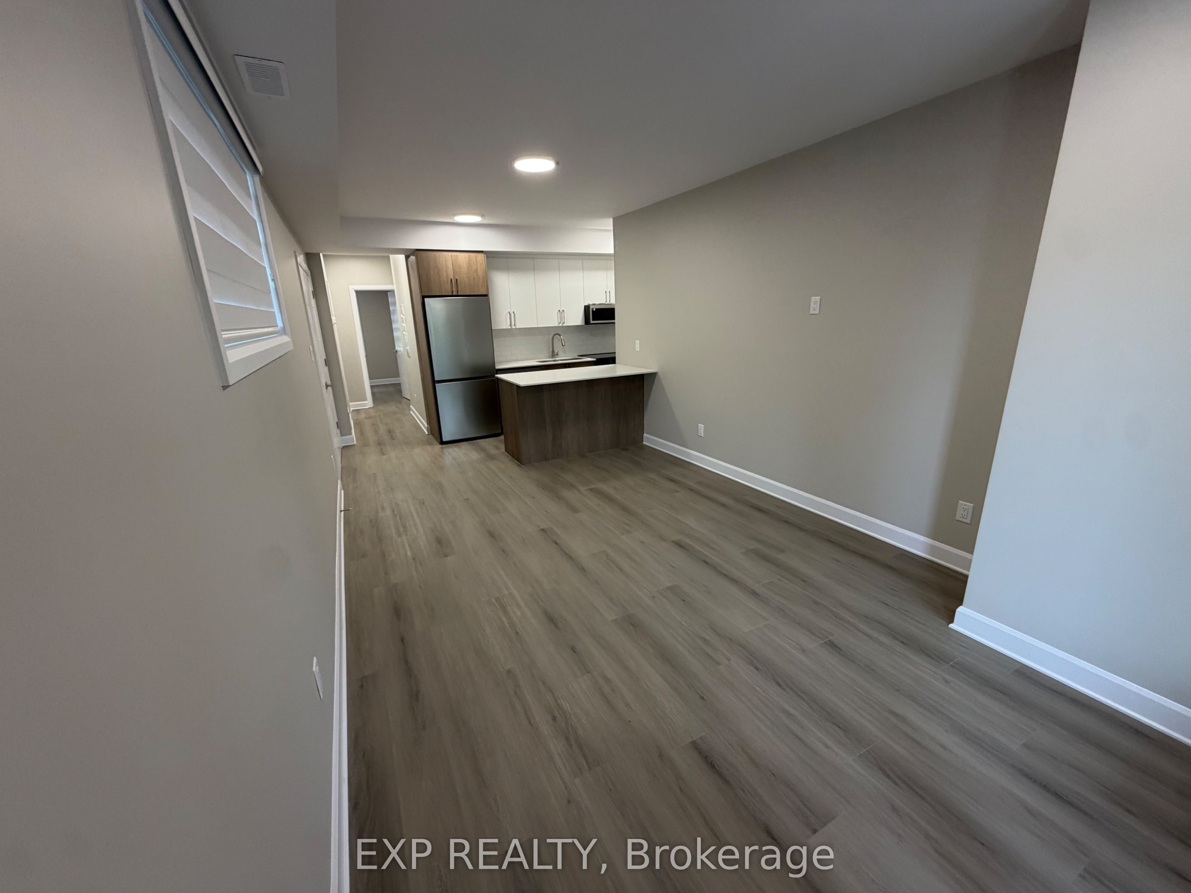 48 Queen Mary Street, Ottawa 2