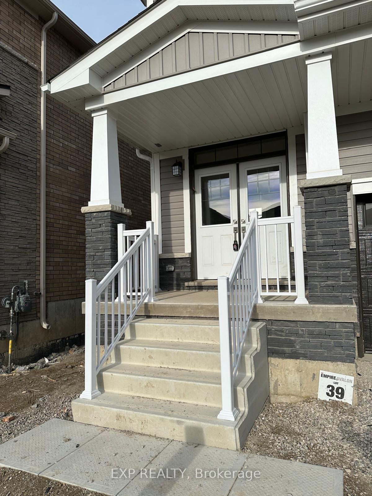 128 Lilac Circle, Haldimand 2