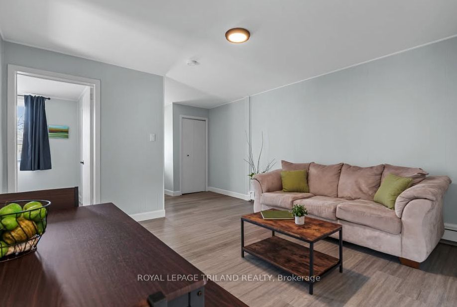 Unit 2 - 469 Grey Street, London 3