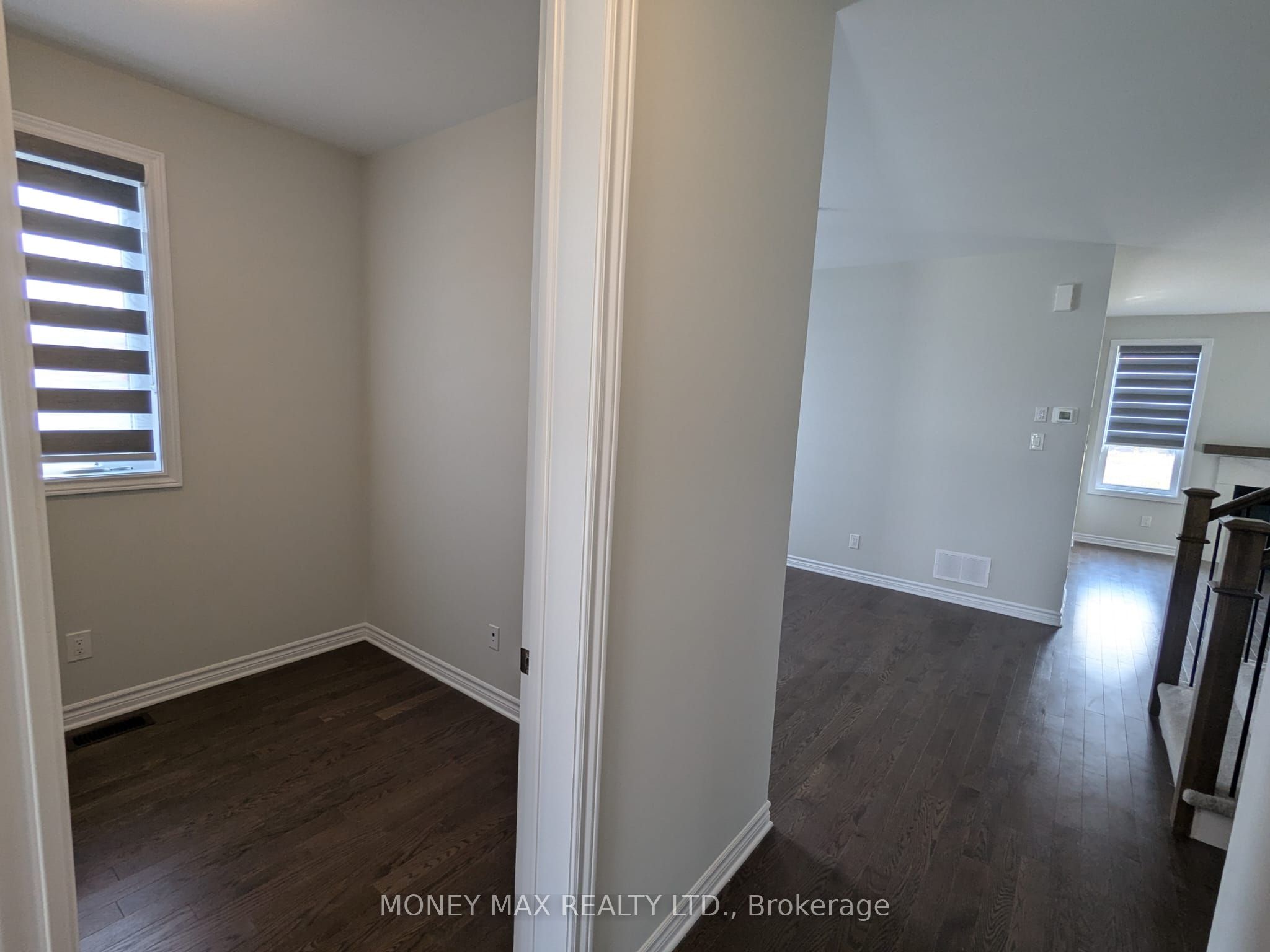 246 Rue De Beaugency Street, Orleans-Gloucester 4