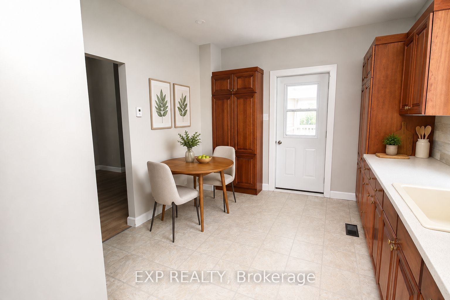 Unit A - 3 Bergin Street, North Stormont 5