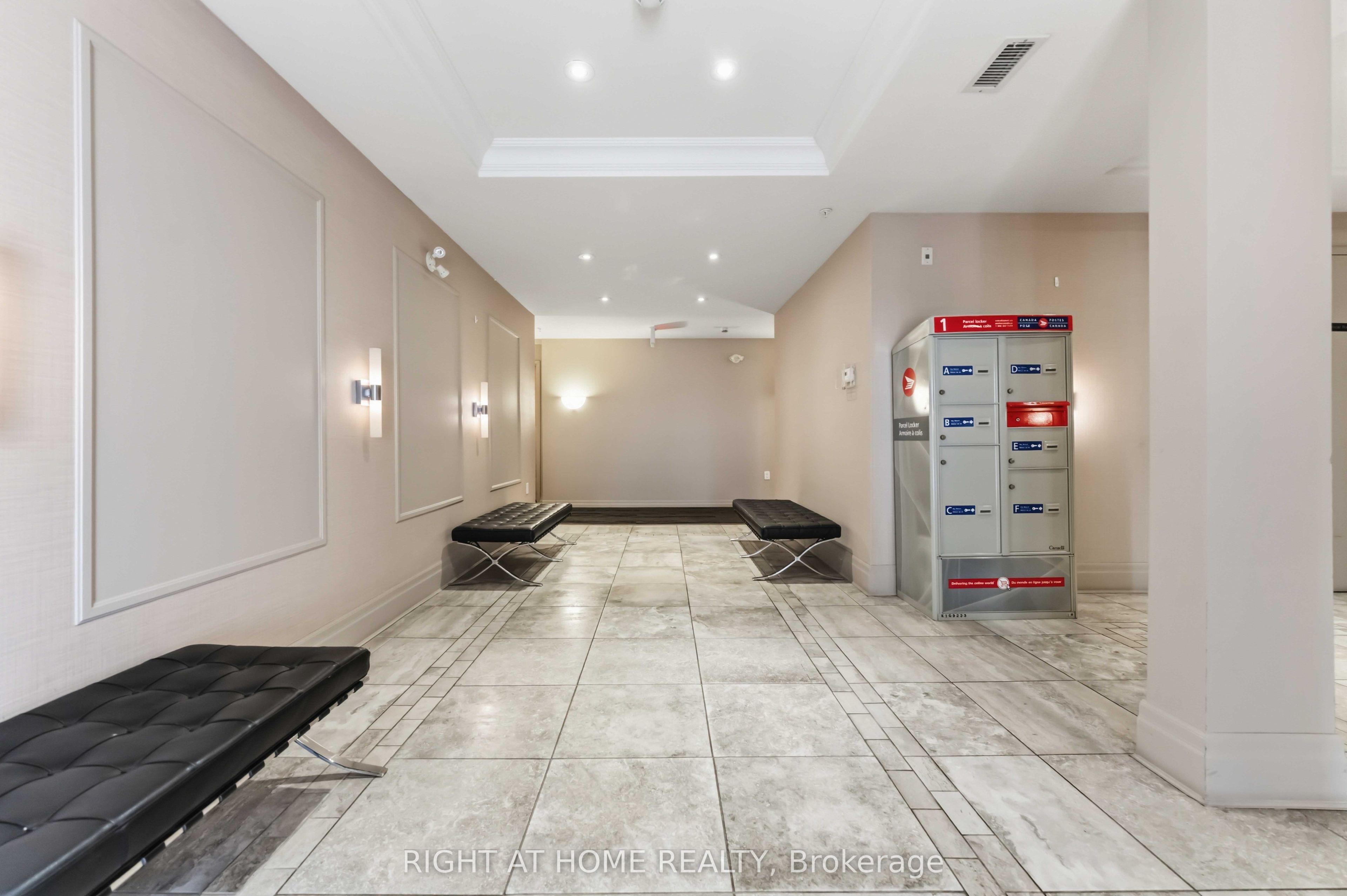 Unit 405 - 200 Winterfell Private, Ottawa 3