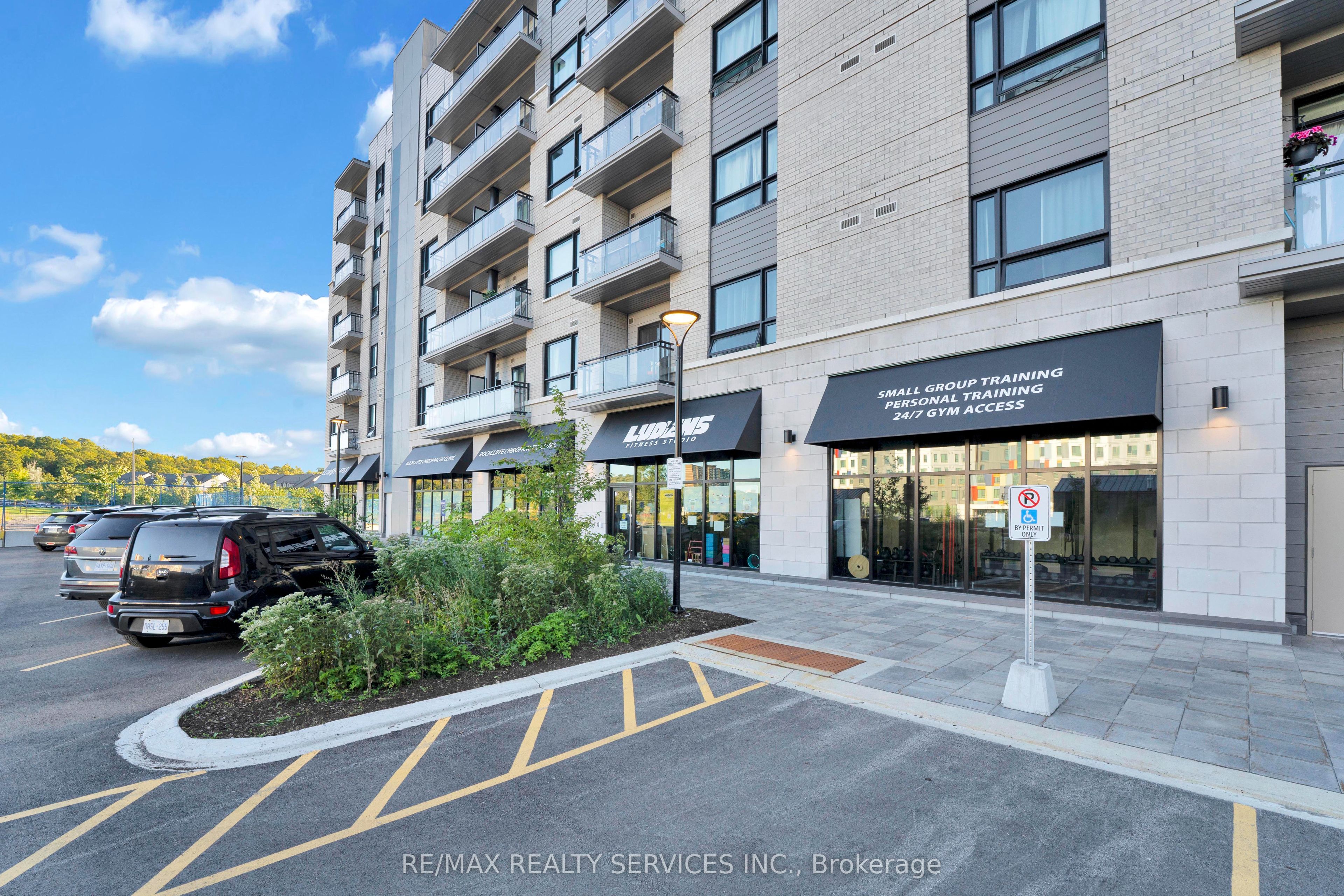Unit 515 - 397 Codd's Road, Ottawa 5
