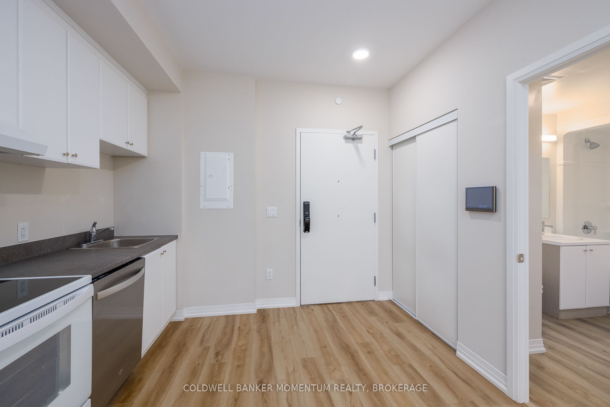 Unit 108 - 50 Herrick Avenue, St. Catharines 5
