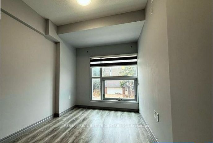 Unit B 104 - 275 Larch Street, Waterloo 4