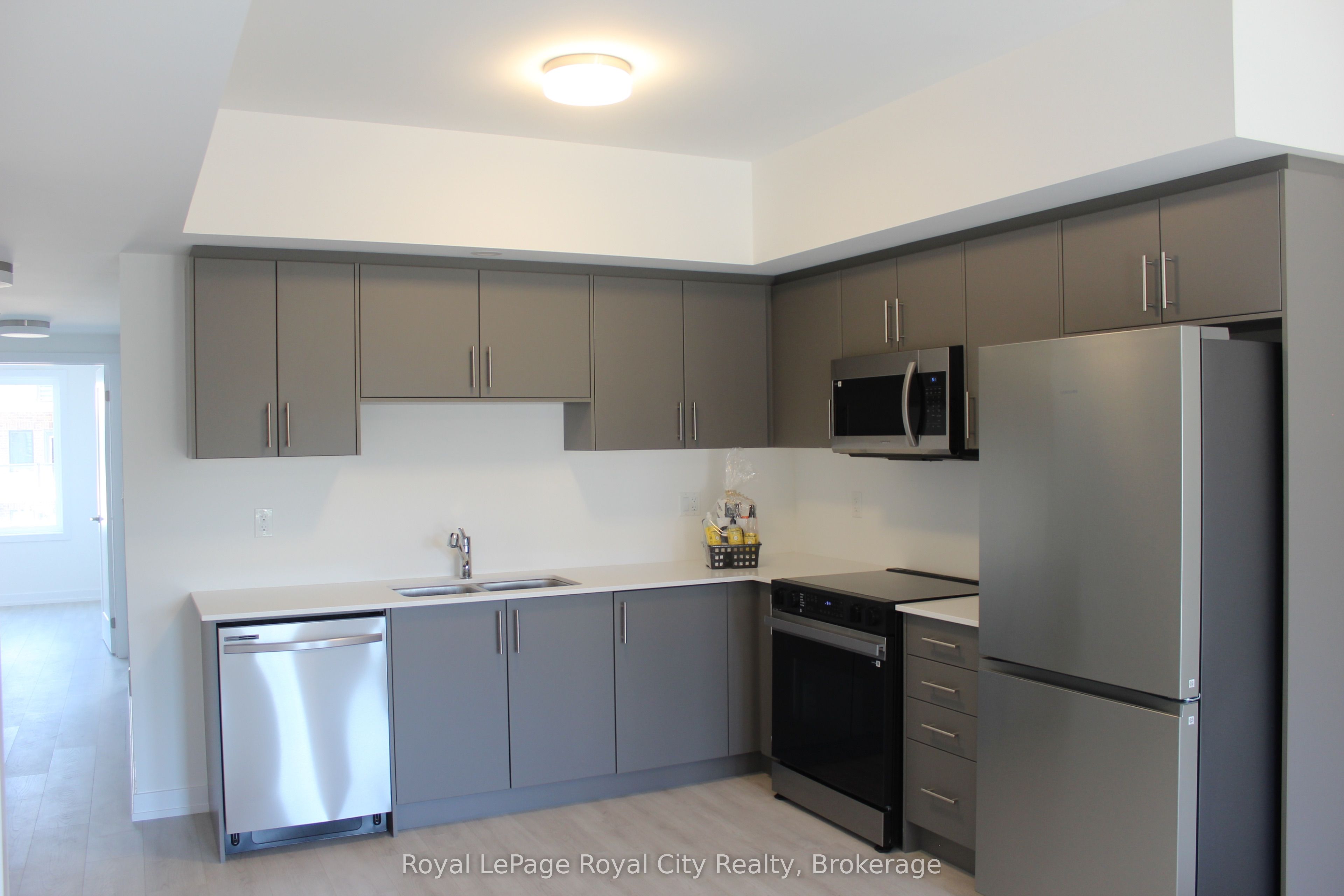 Unit 64 - 42 Lowes Road W, Guelph 4