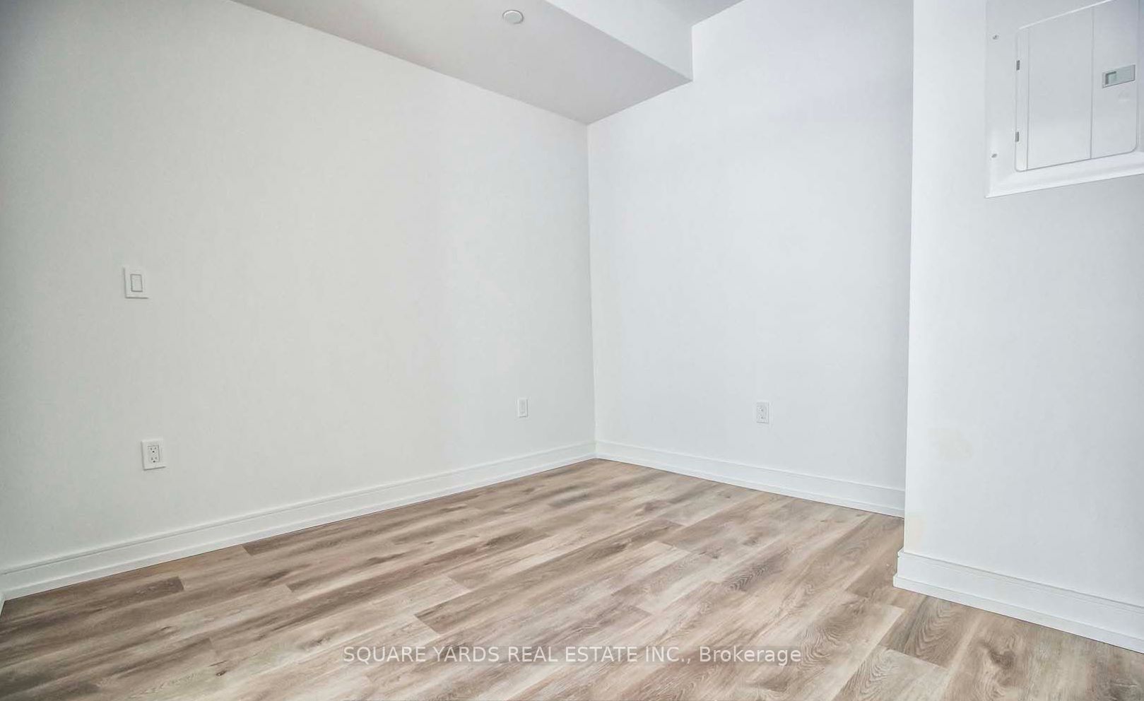 Unit 304 - 1 Jarvis Street, Hamilton 4