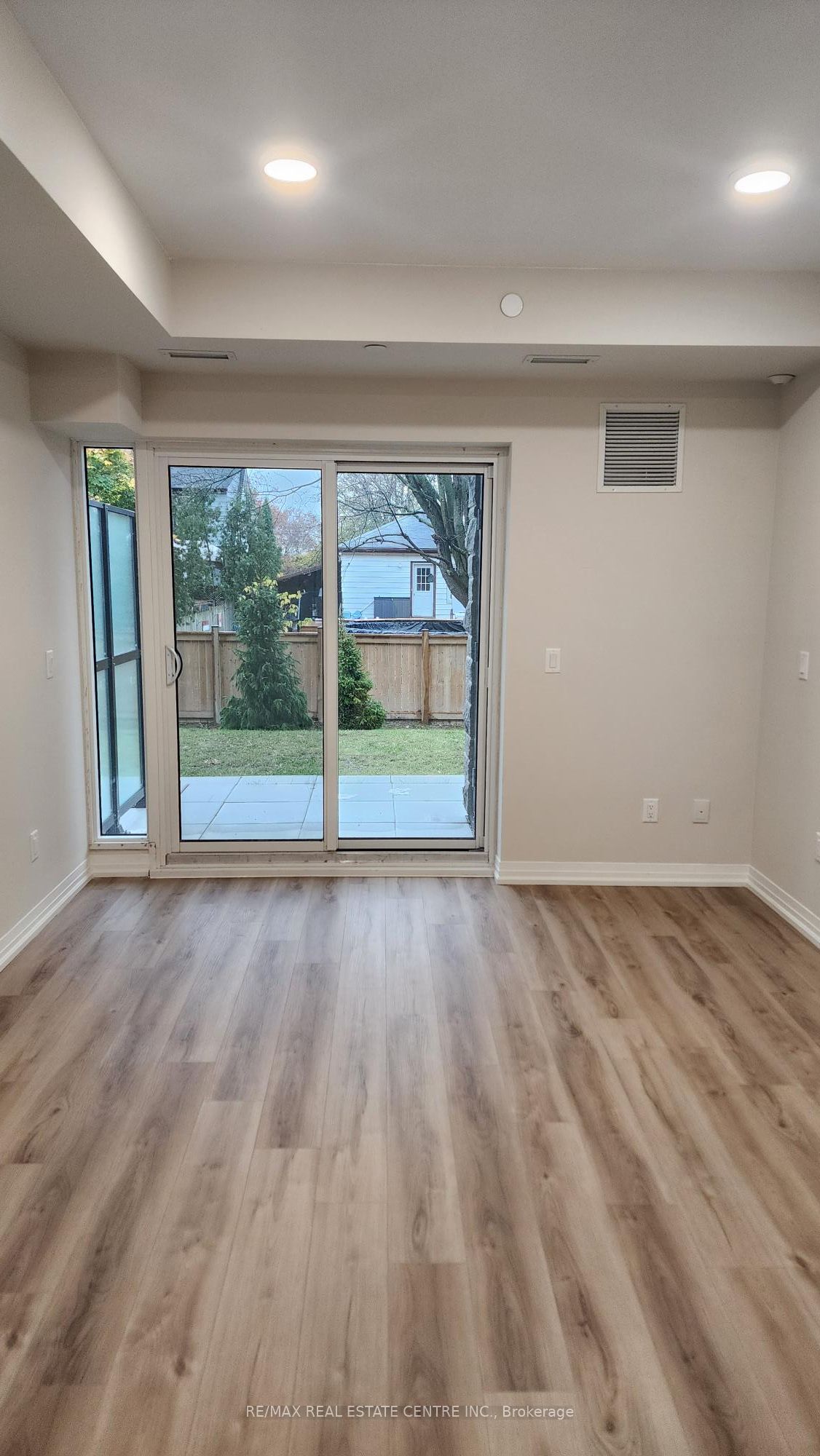 Unit 137 - 50 Herrick Street, St. Catharines 4