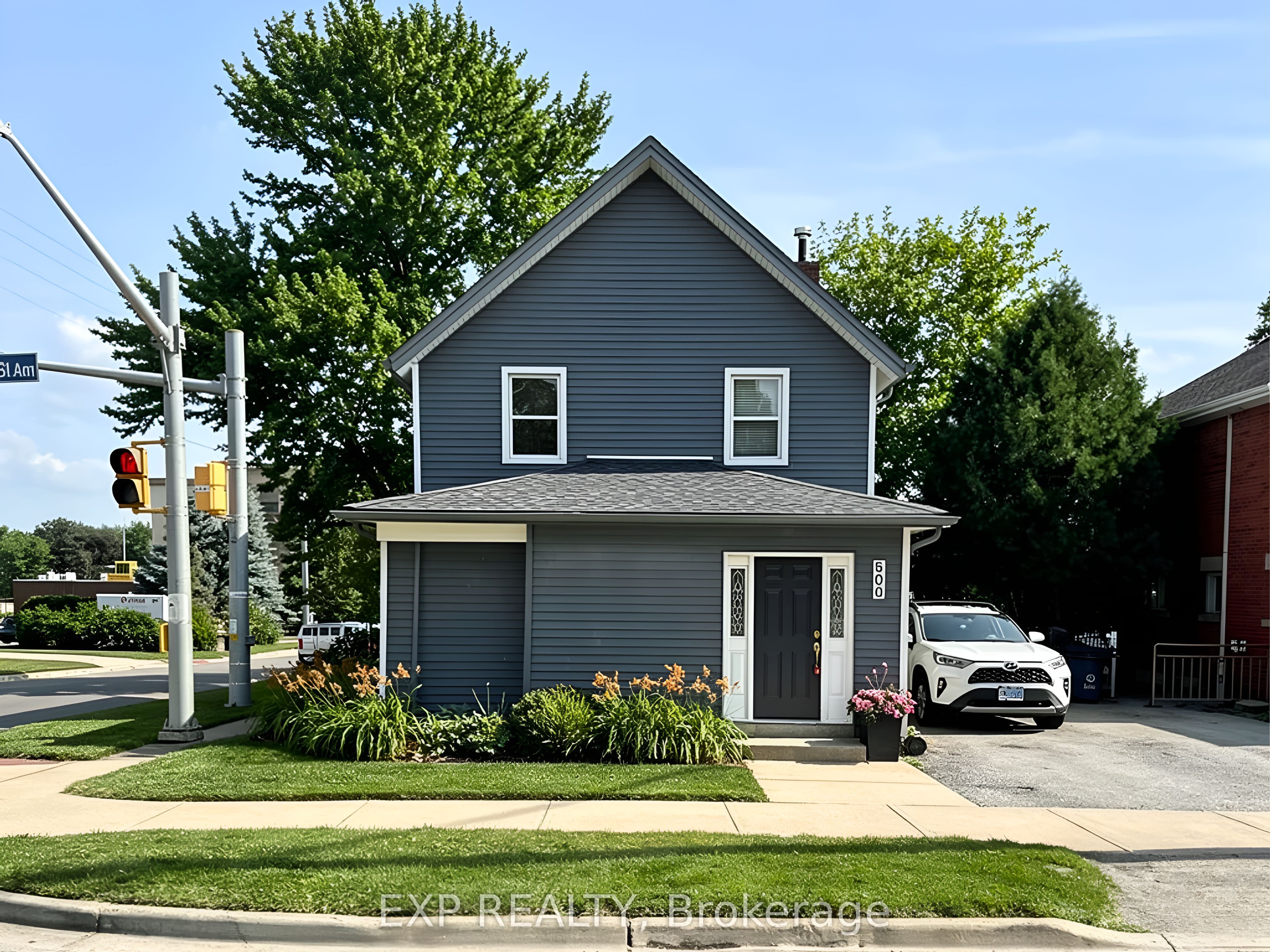 Unit Main - 200 WATERLOO Avenue, Guelph 1