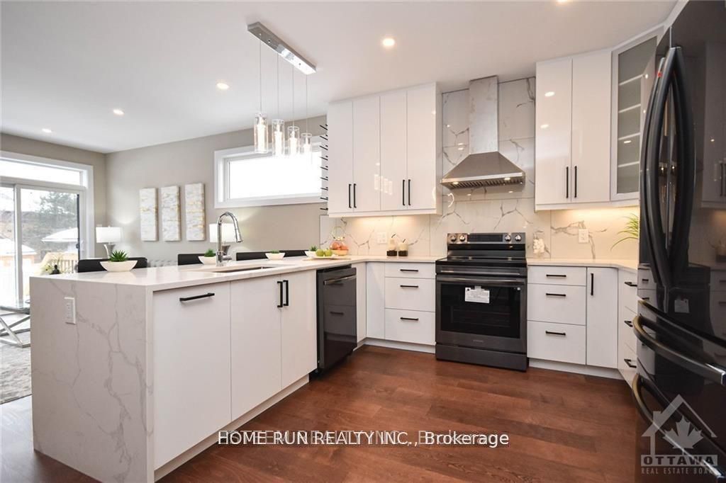 Unit A - 314 Cyr Avenue, Ottawa 5