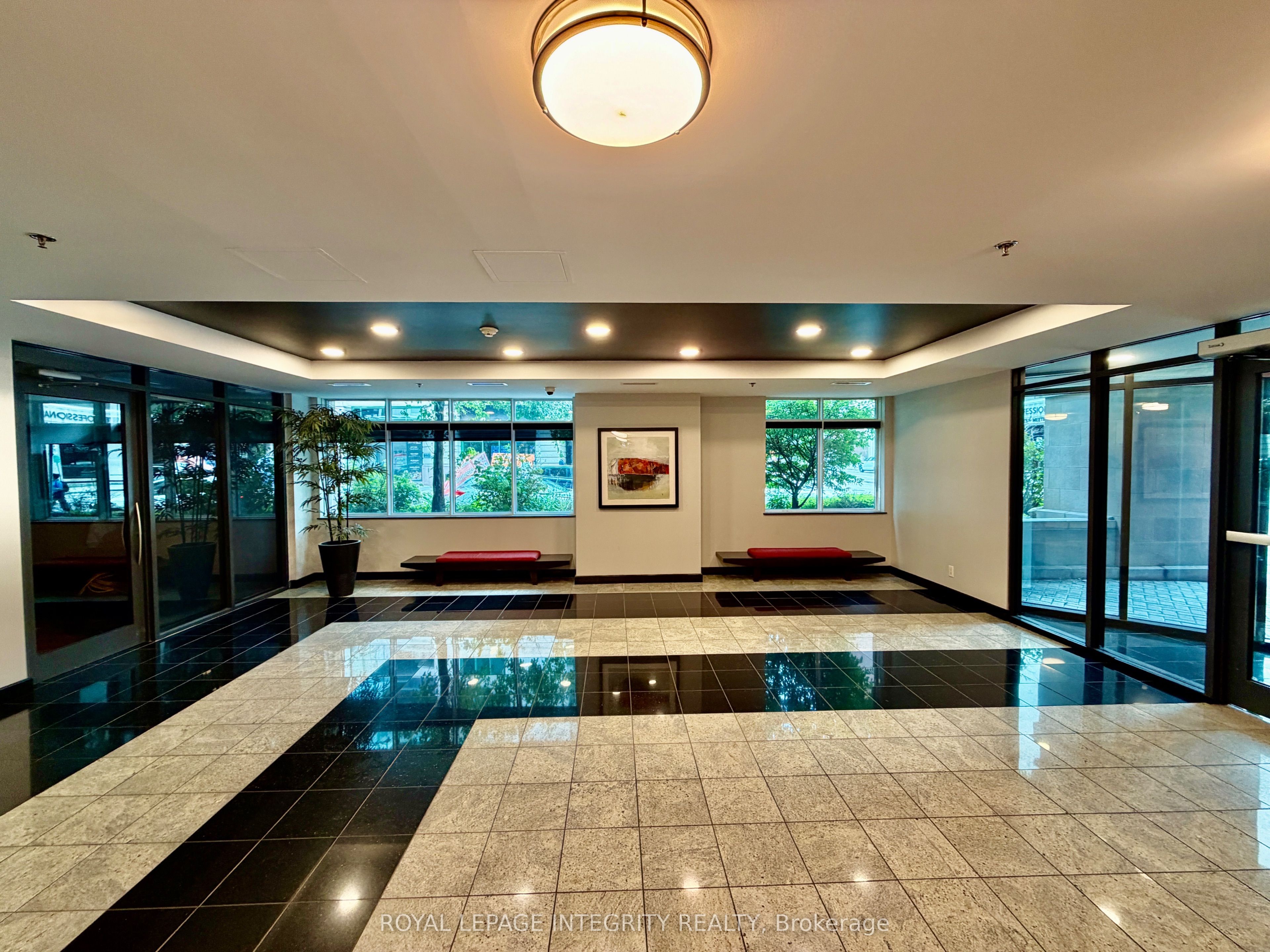 Unit 505 - 445 Laurier Avenue W, Ottawa 4