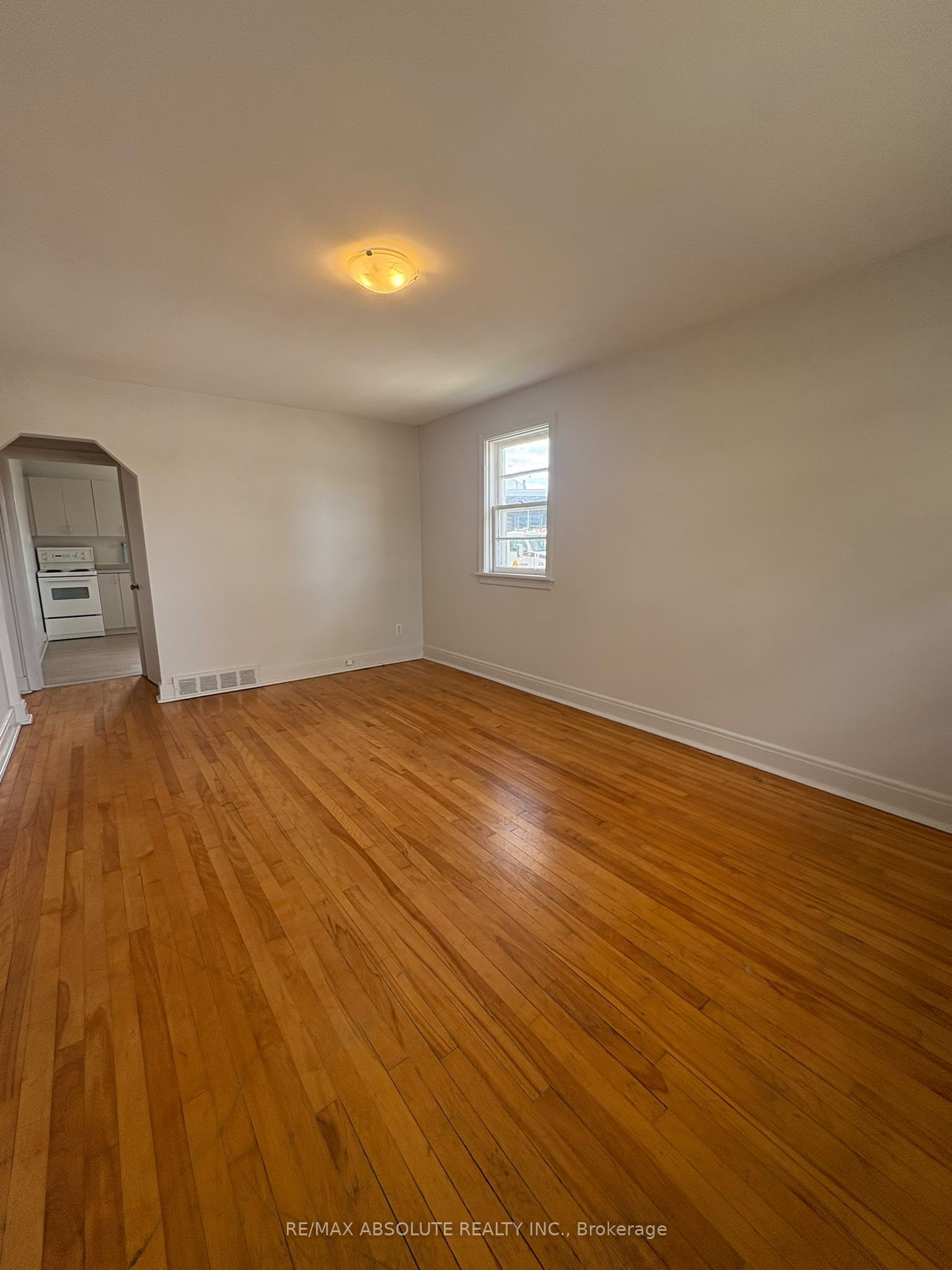 Unit 1 - 2 Holland Avenue, Ottawa 5