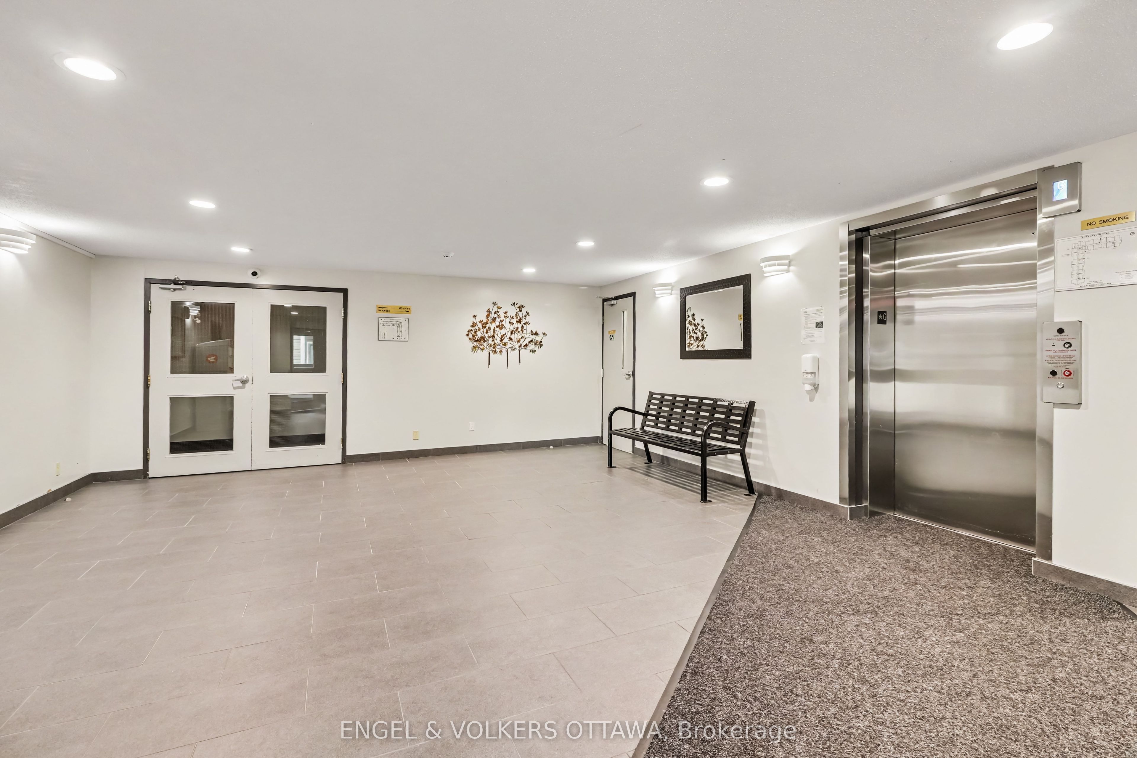 Unit 319 - 316 Lorry Greenberg Drive, Ottawa 3