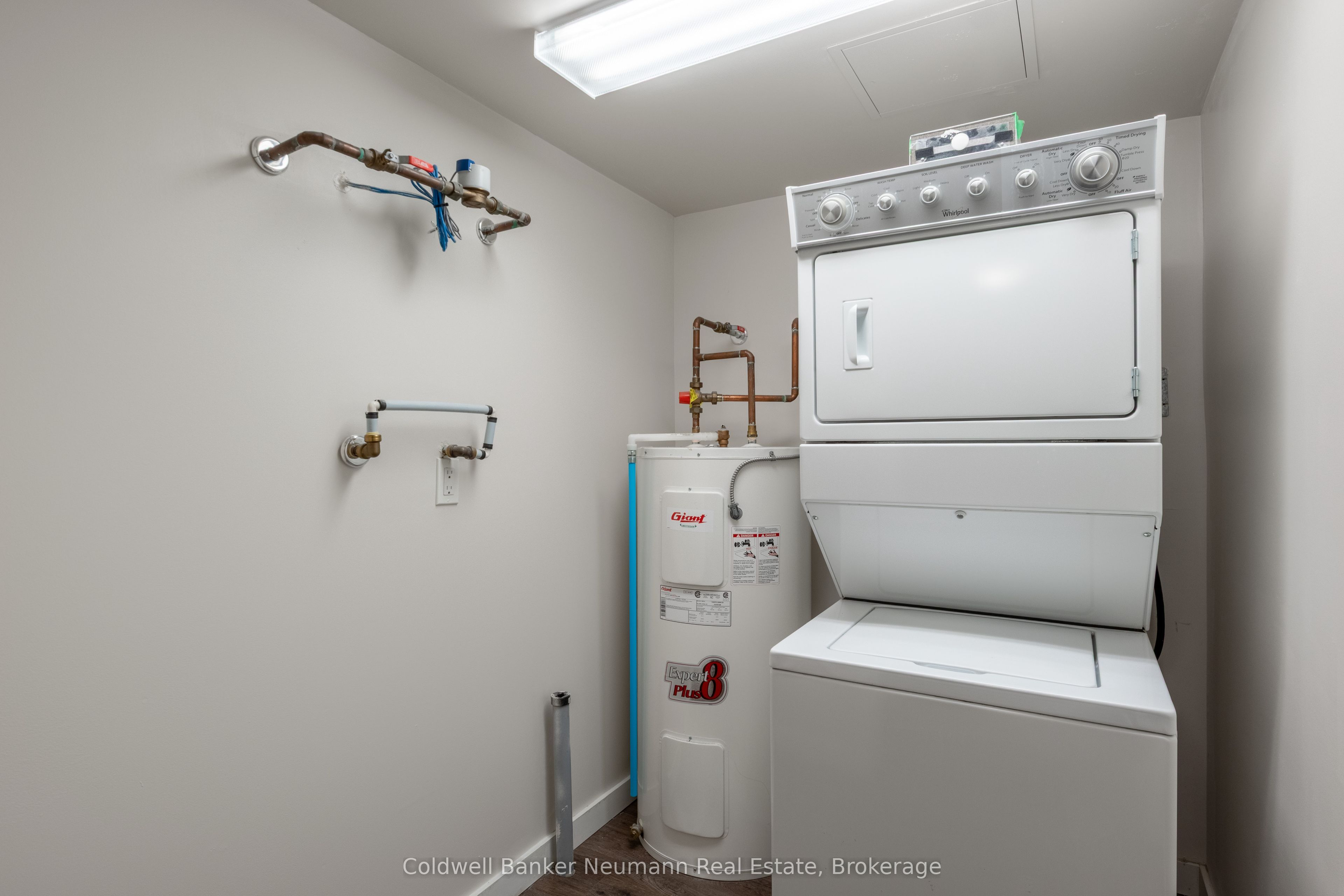 Unit 212 - 25 Kay Crescent, Guelph 3