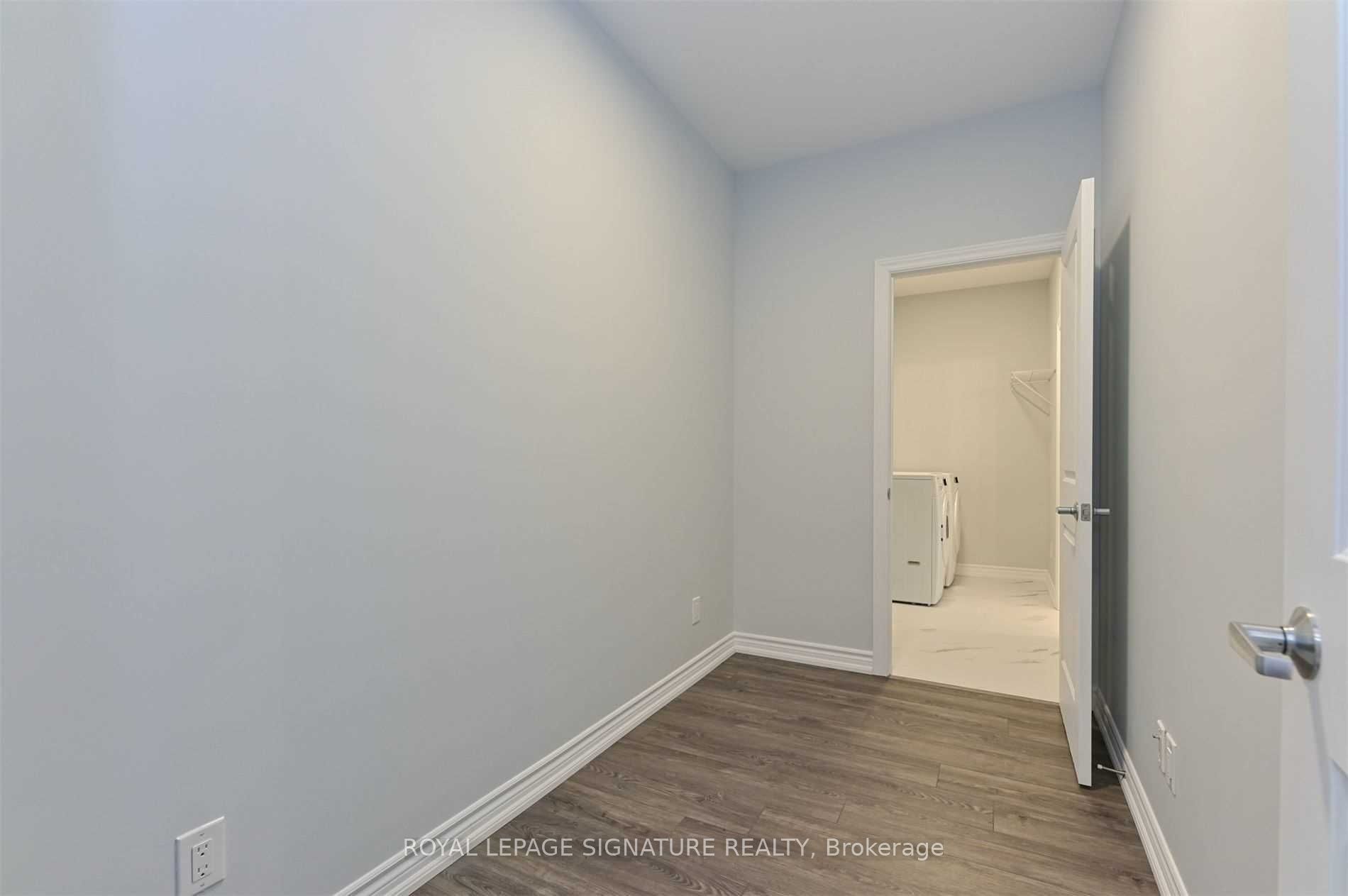 Unit 208 - 529 South Pelham Road, Welland 3