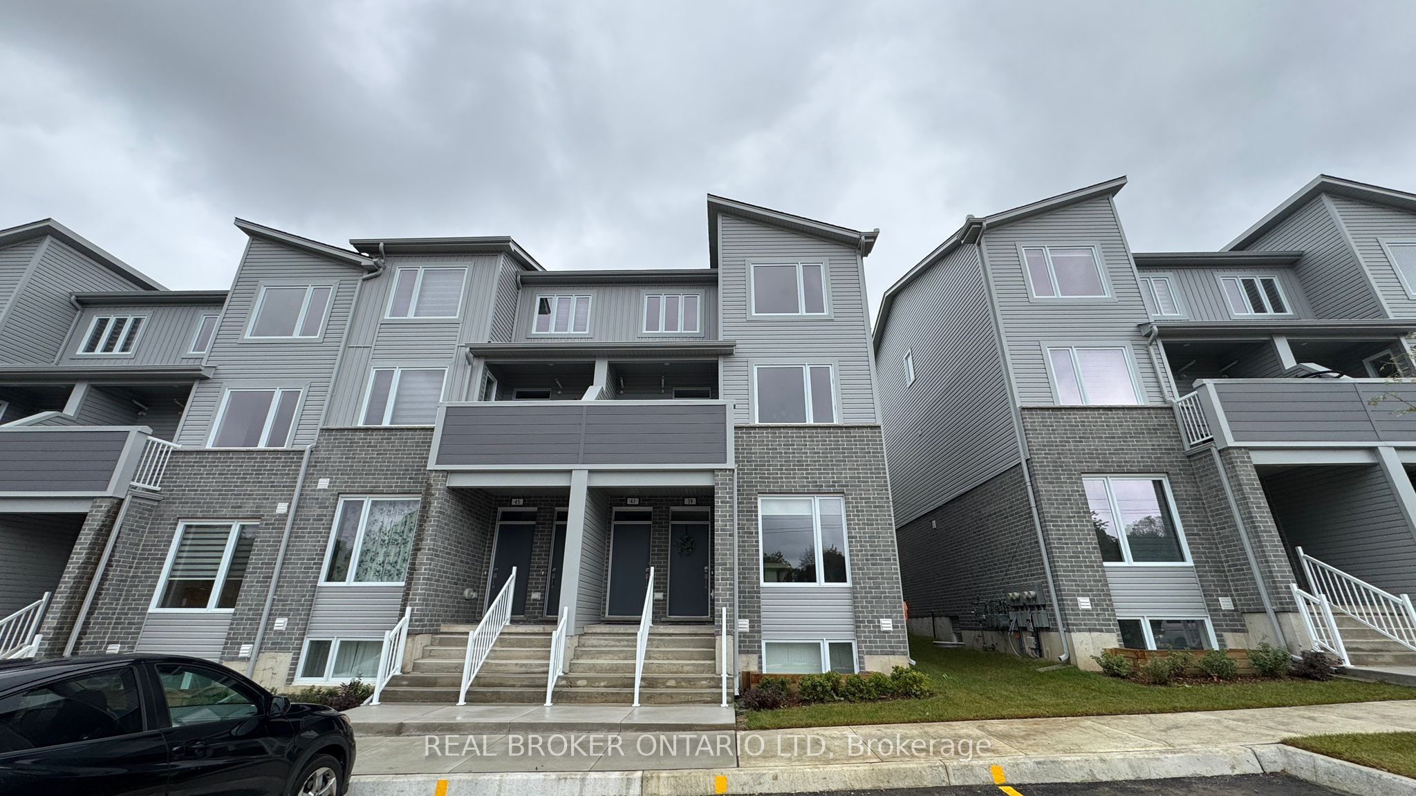 Unit 44 - 925 Deveron Crescent, London 2