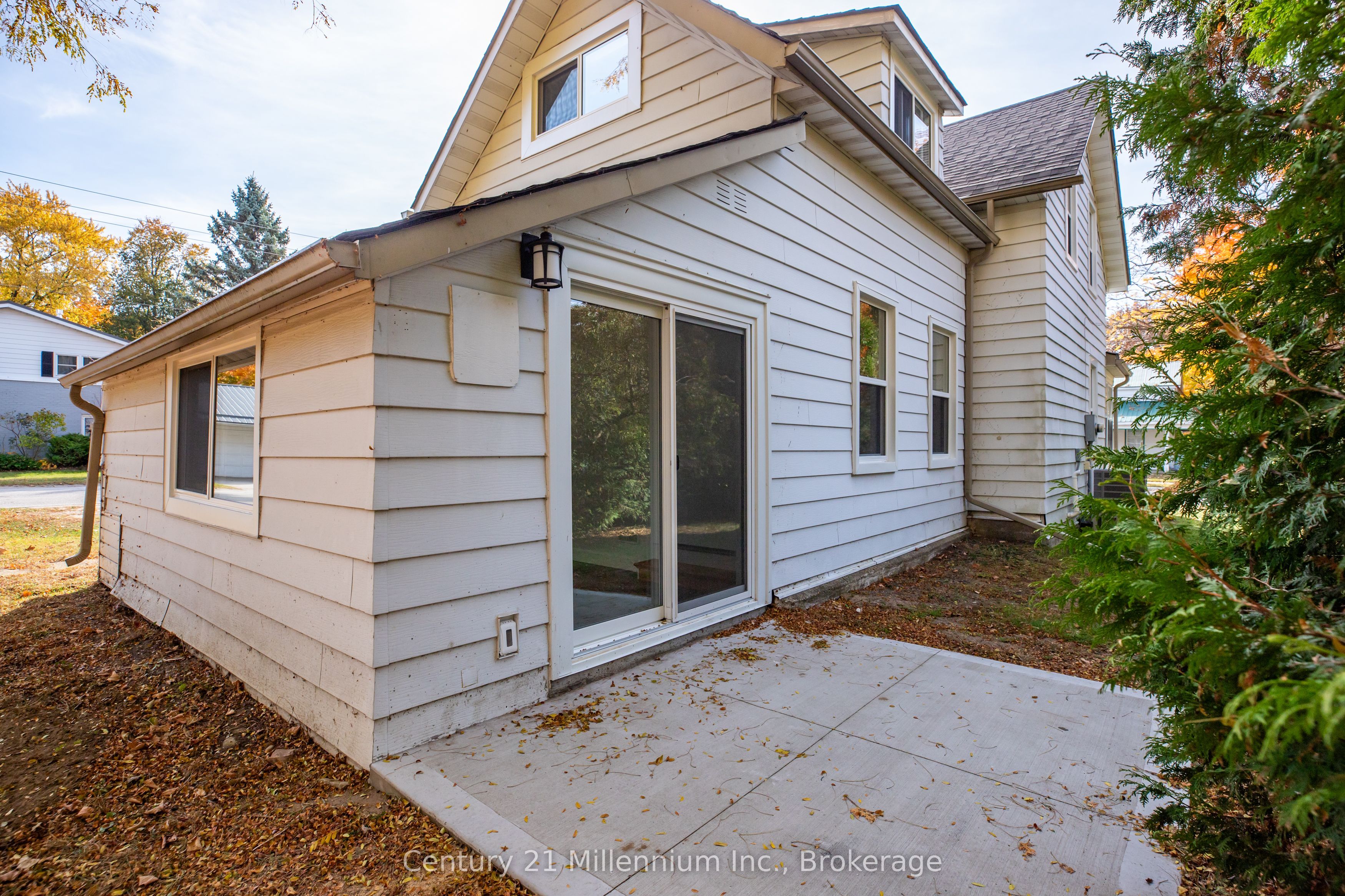 631 Louis Street, Saugeen Shores 5