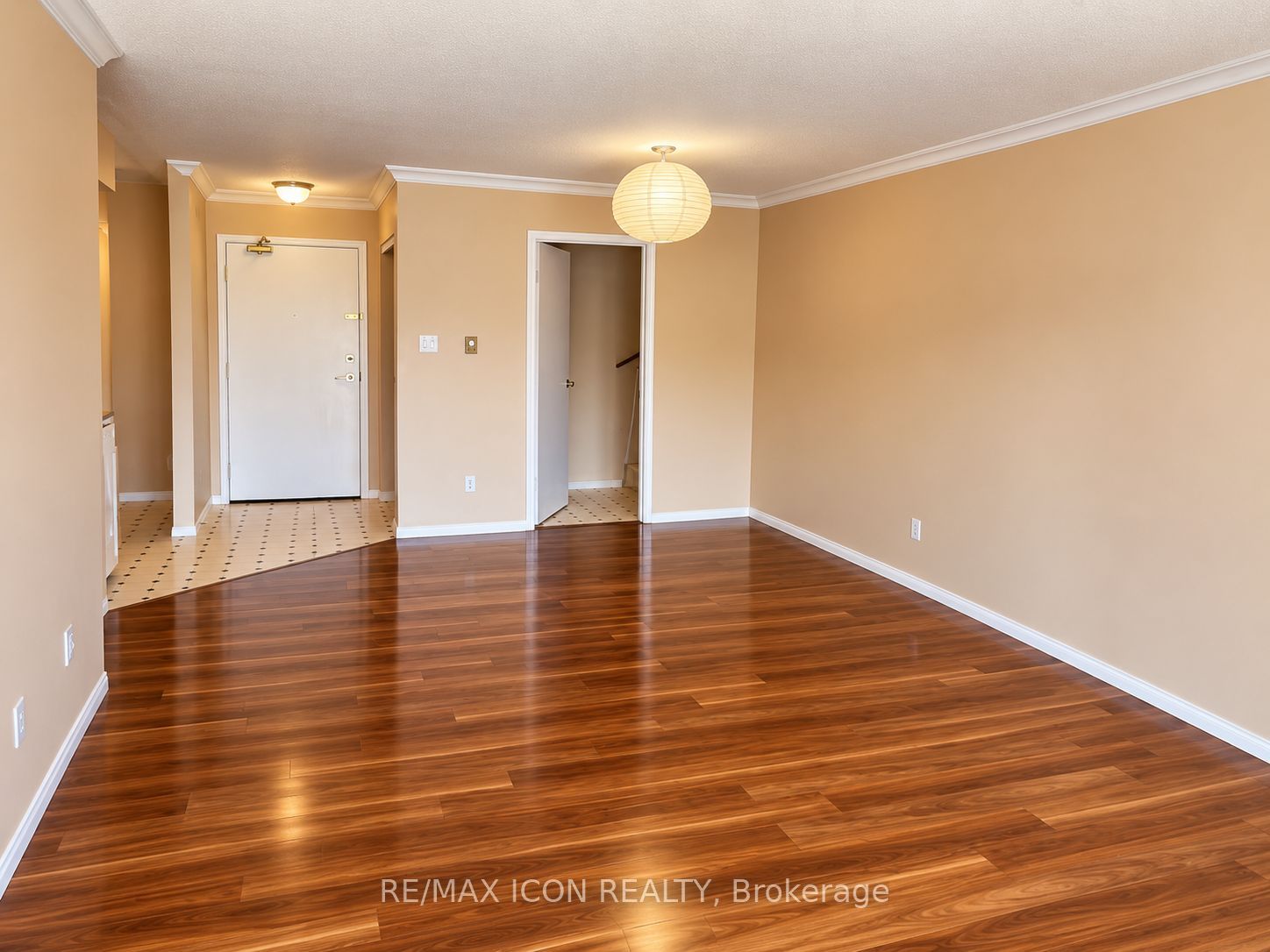 Unit 308 - 5 Jacksway Crescent, London 5
