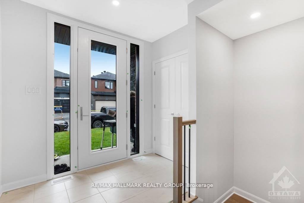 542 Anchor Circle, Rideau 3