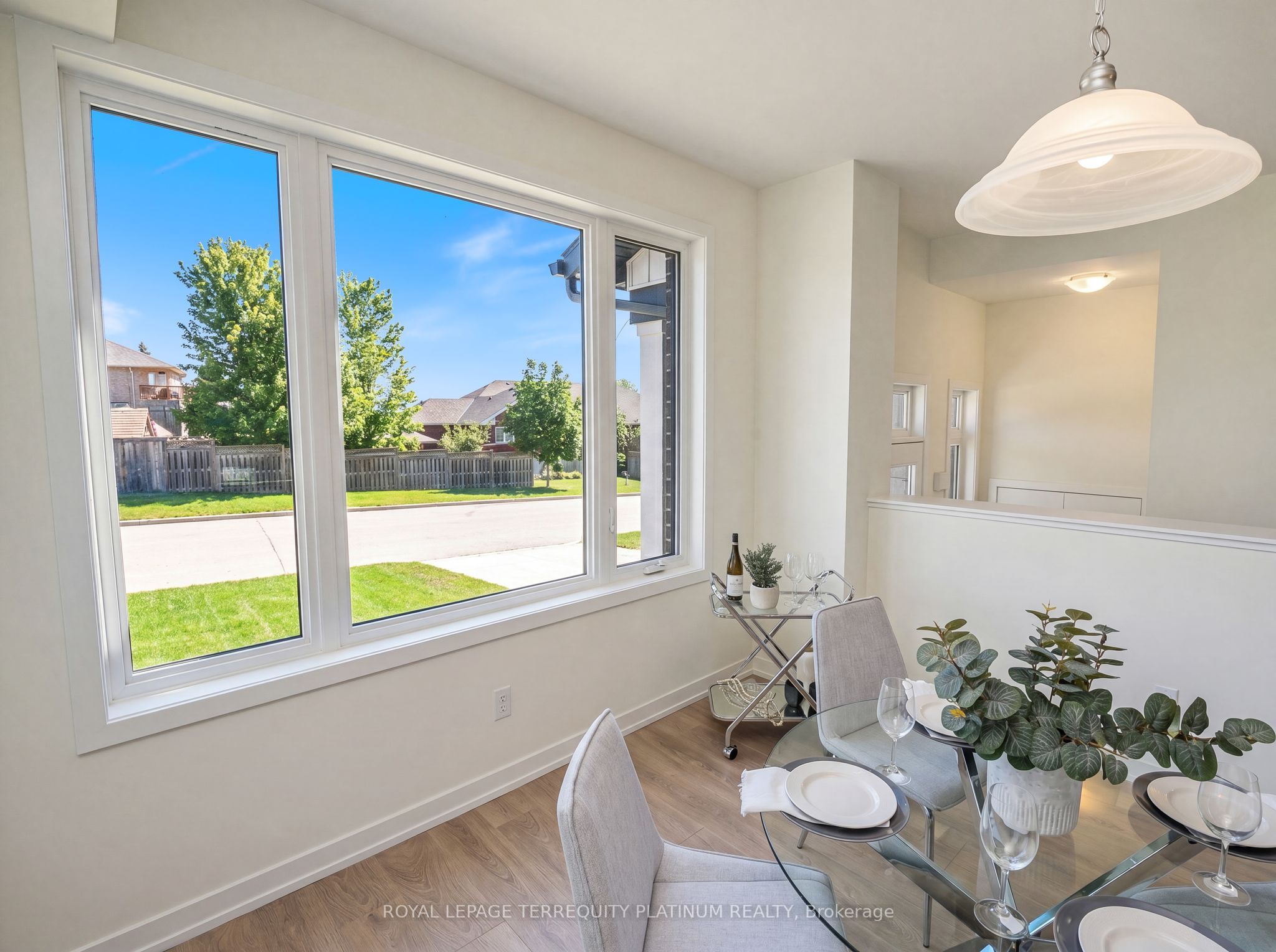 Unit 4 - 160 Densmore Road, Cobourg 5