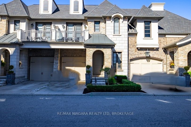 Unit 7 - 15 Arbourvale Common Road, St. Catharines 3