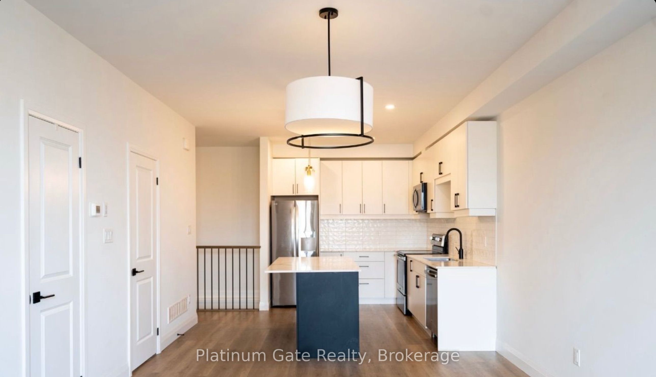 Unit 183 - 3900 Savoy Street, London 3