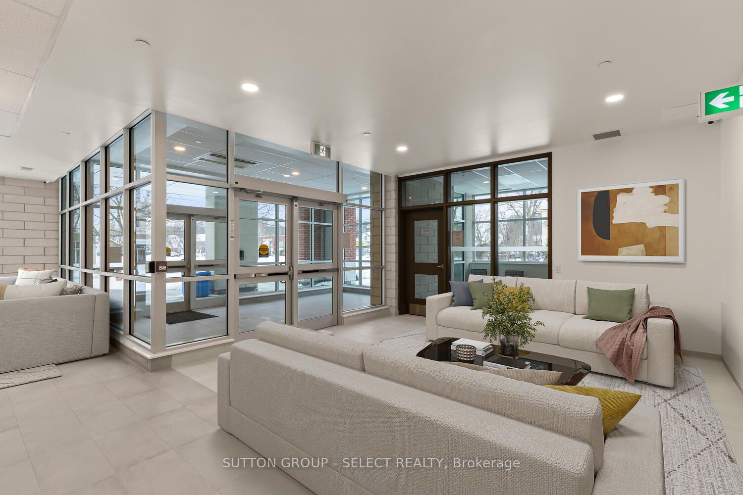 Unit 305 - 351 Hill Street, London 4